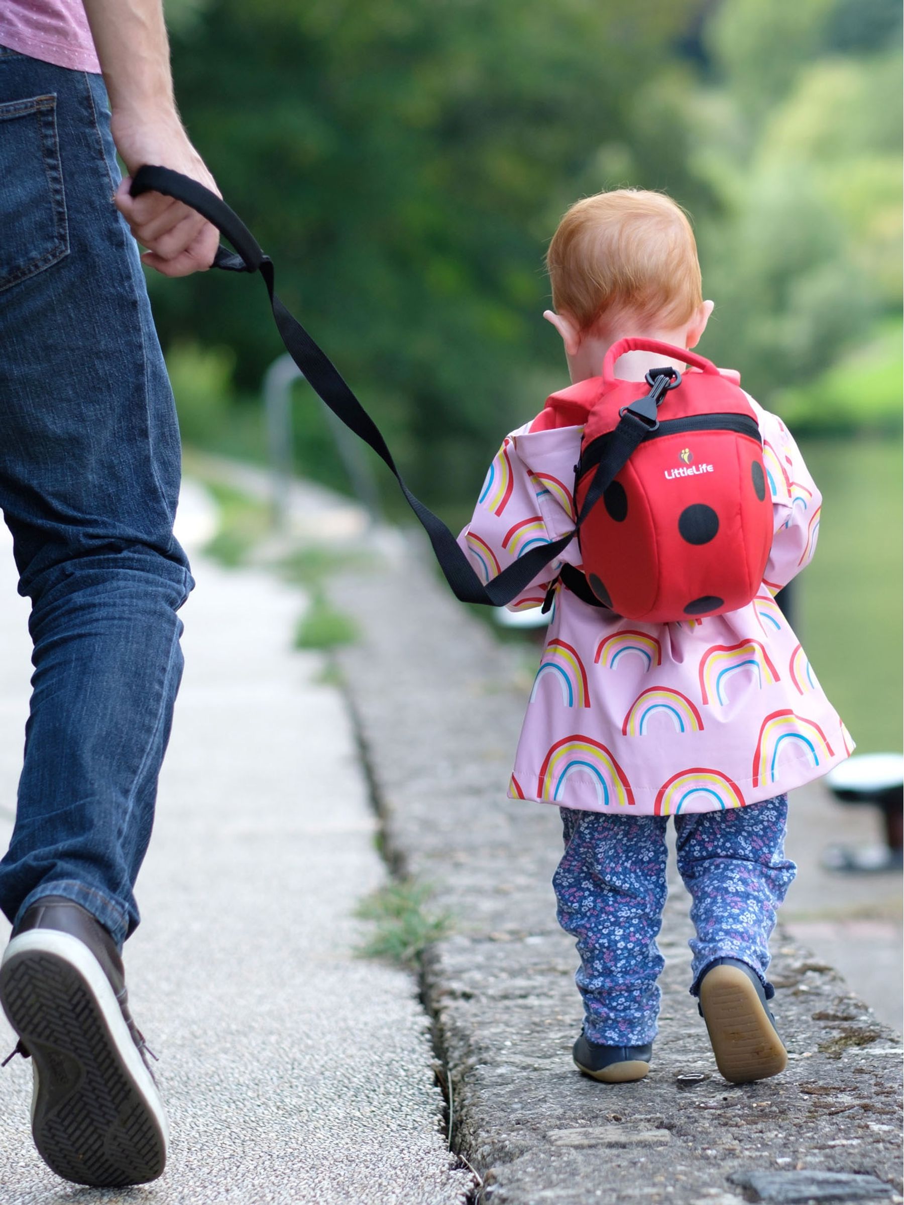 Littlelife kids backpack discount
