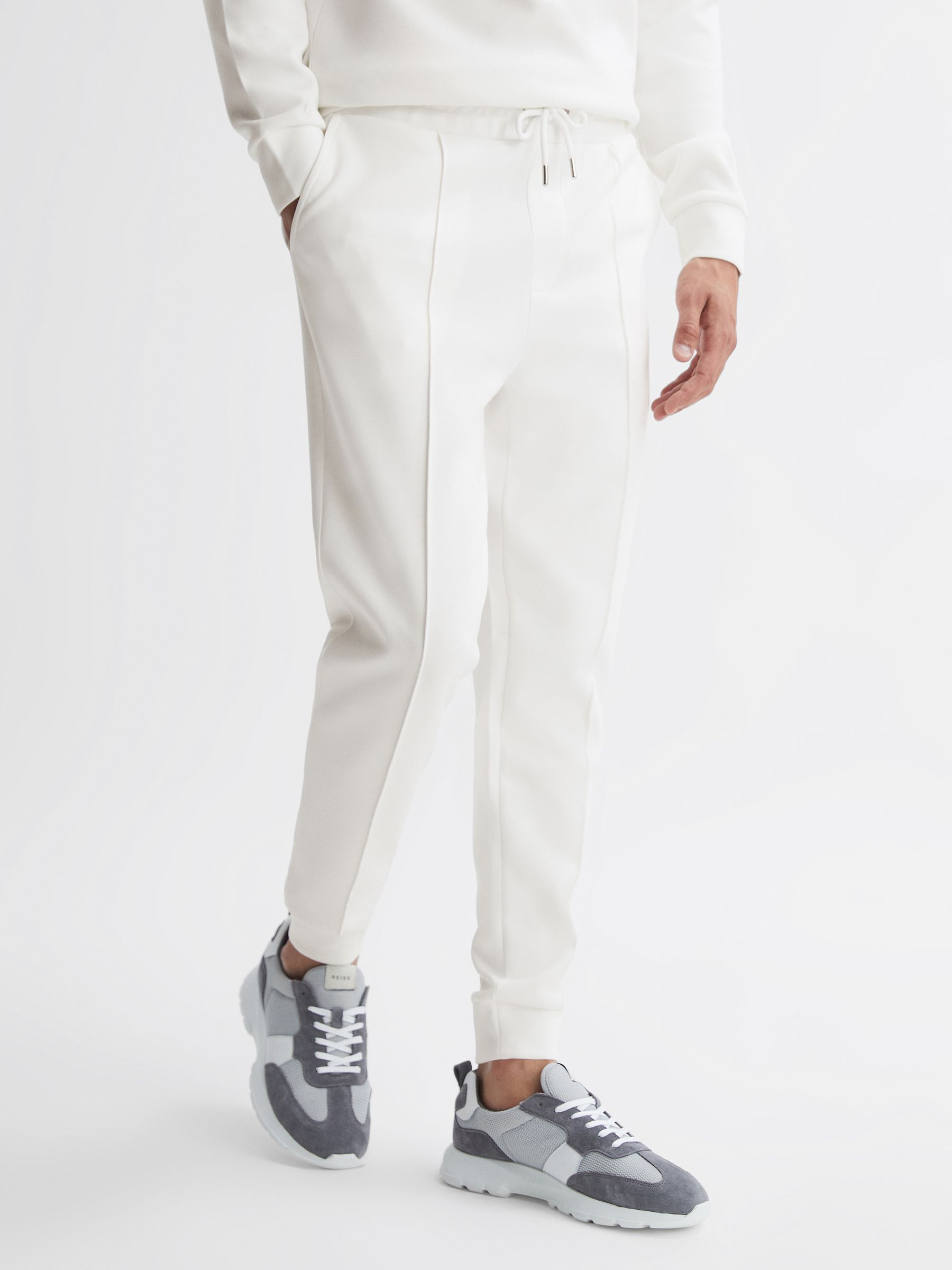 Plain white joggers 2025
