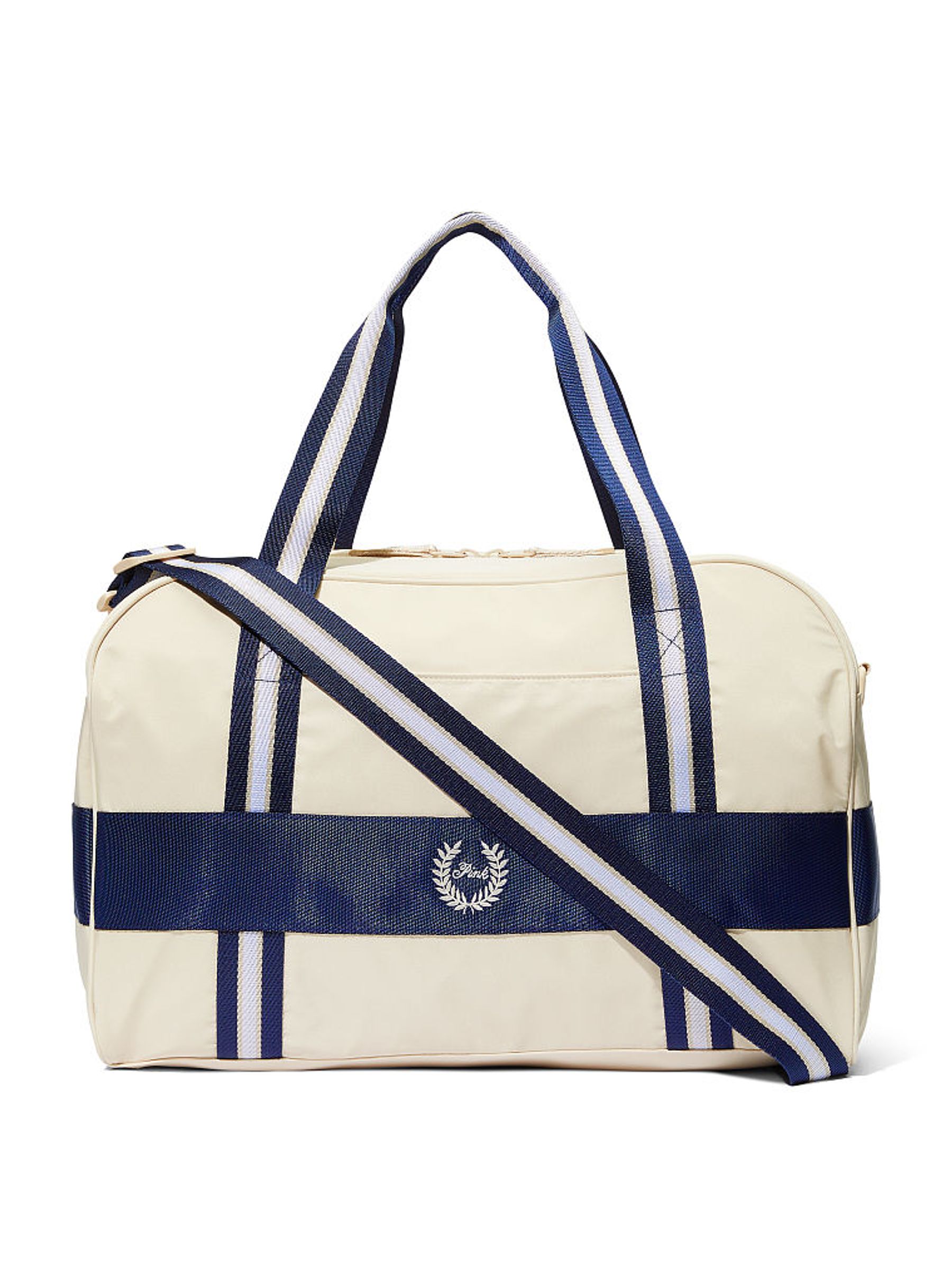 The weekender bag sale