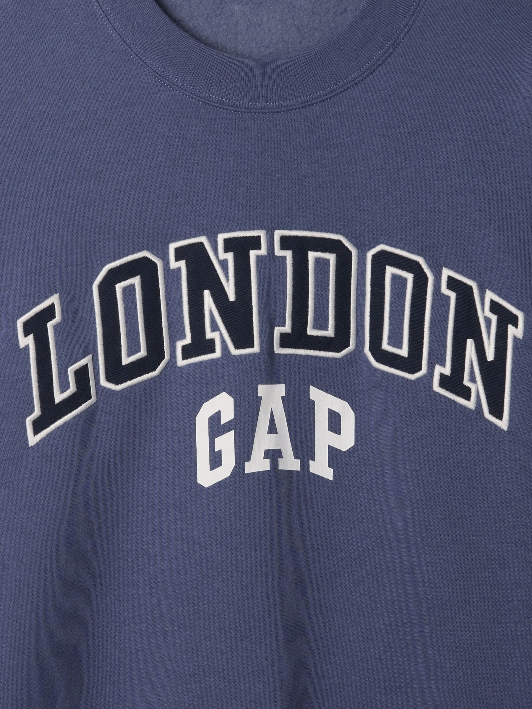 Gap sweatshirt logo new arrivals