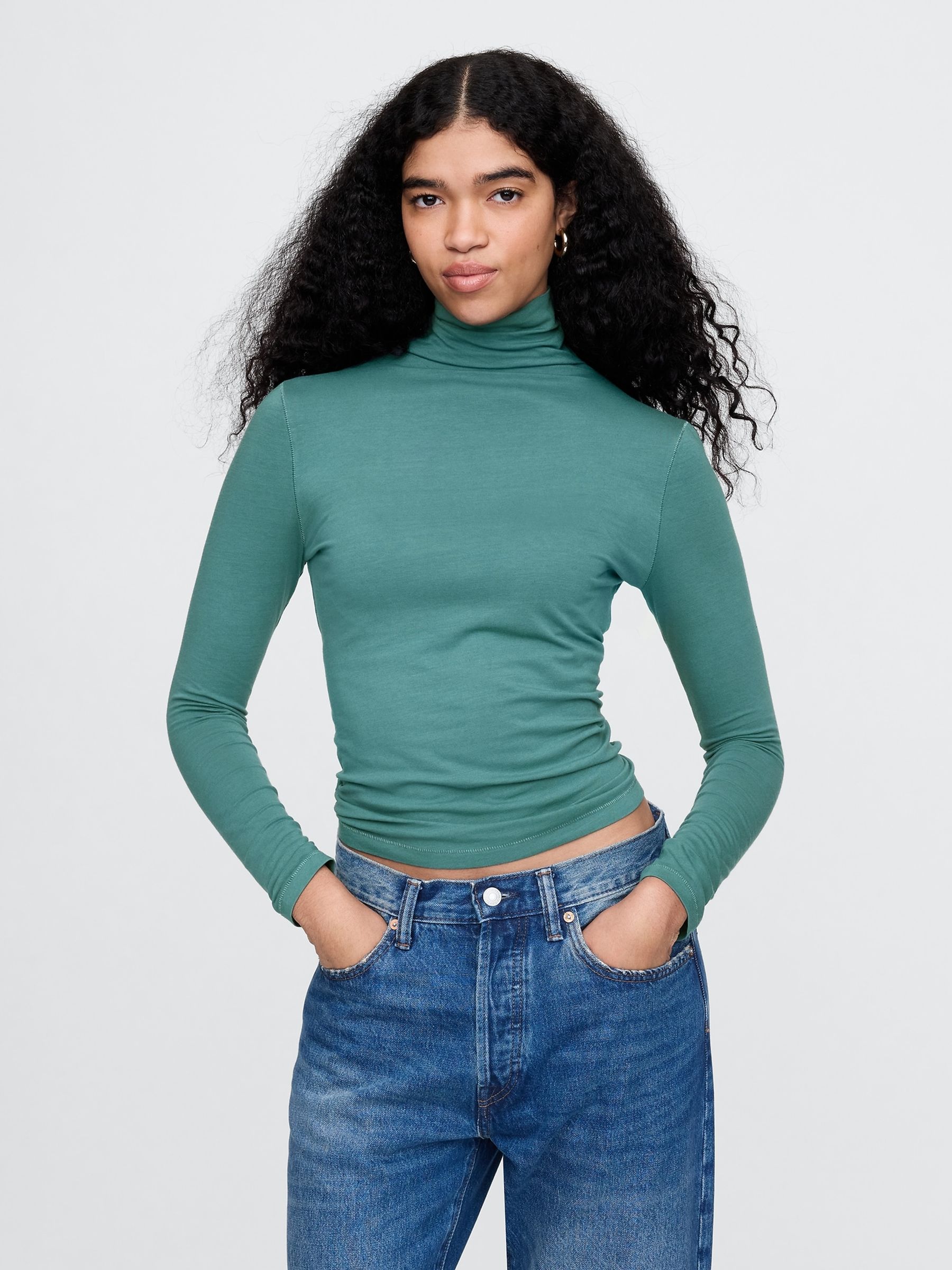 Featherweight long sleeve knit shop