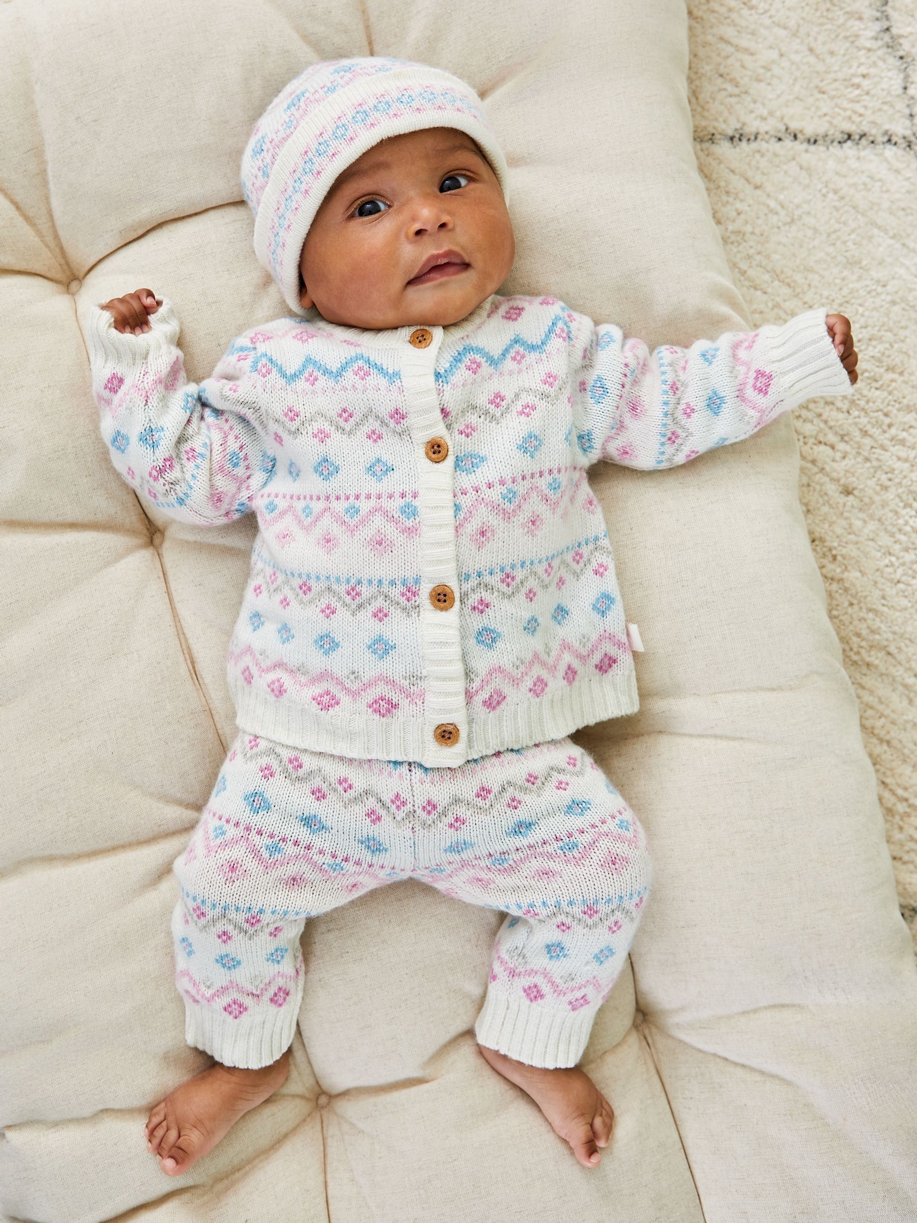 Cream 3 Piece Fair Isle Pattern Baby Knit Cardigan Trousers Hat Set