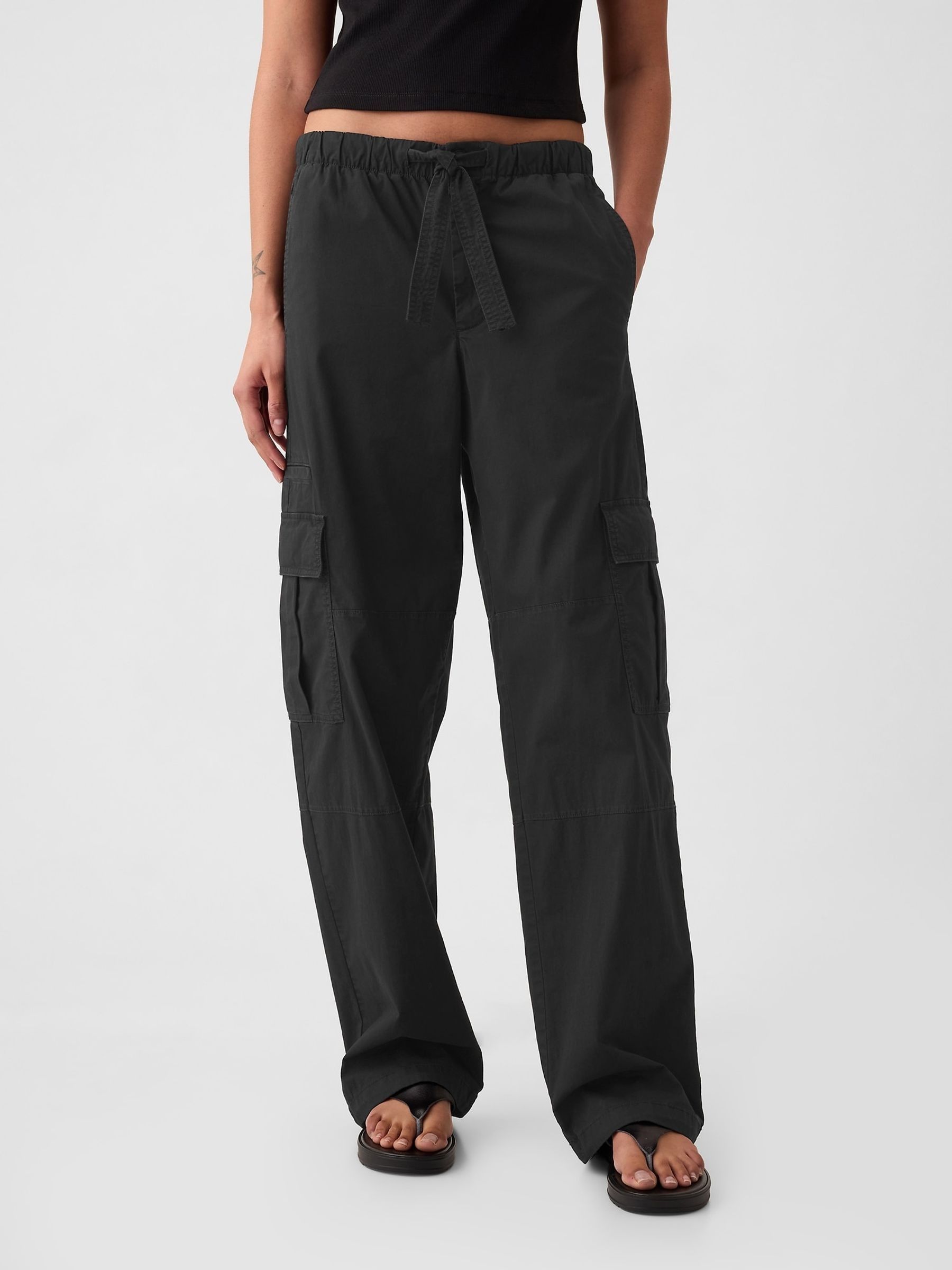 Women's gap cargo pants top