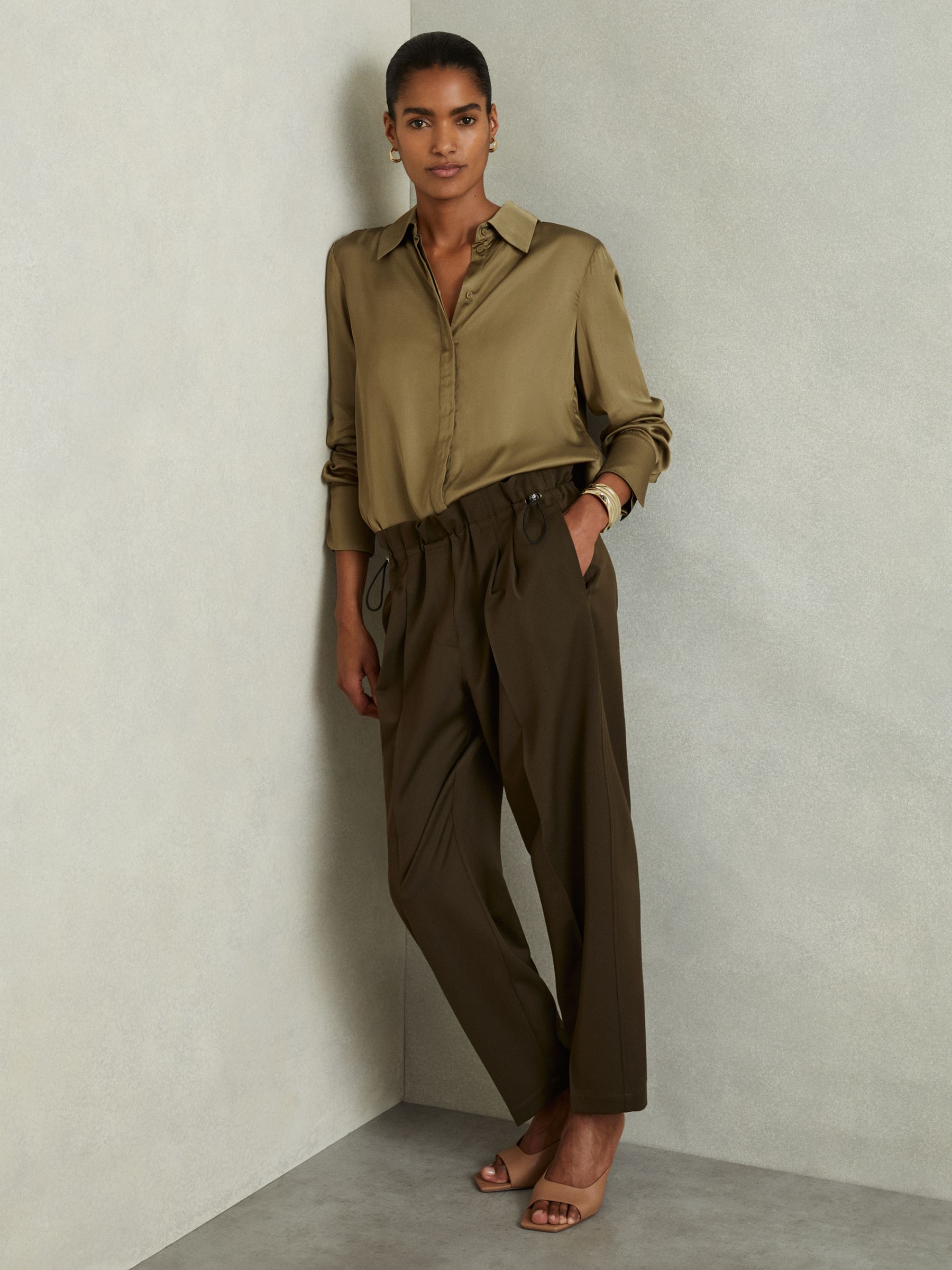 Reiss Fitted Layered Cuff Shirt in Khaki REISS