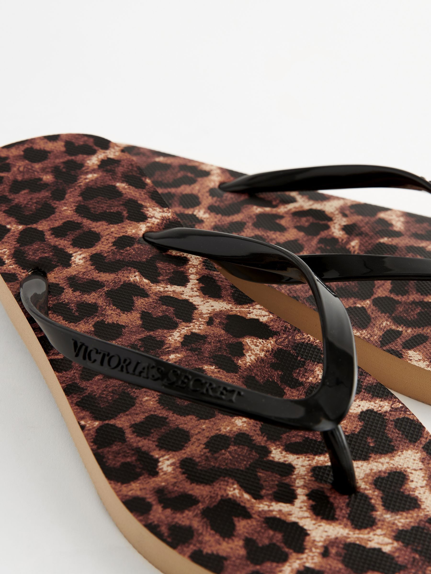 Victoria's secret flip flops best sale