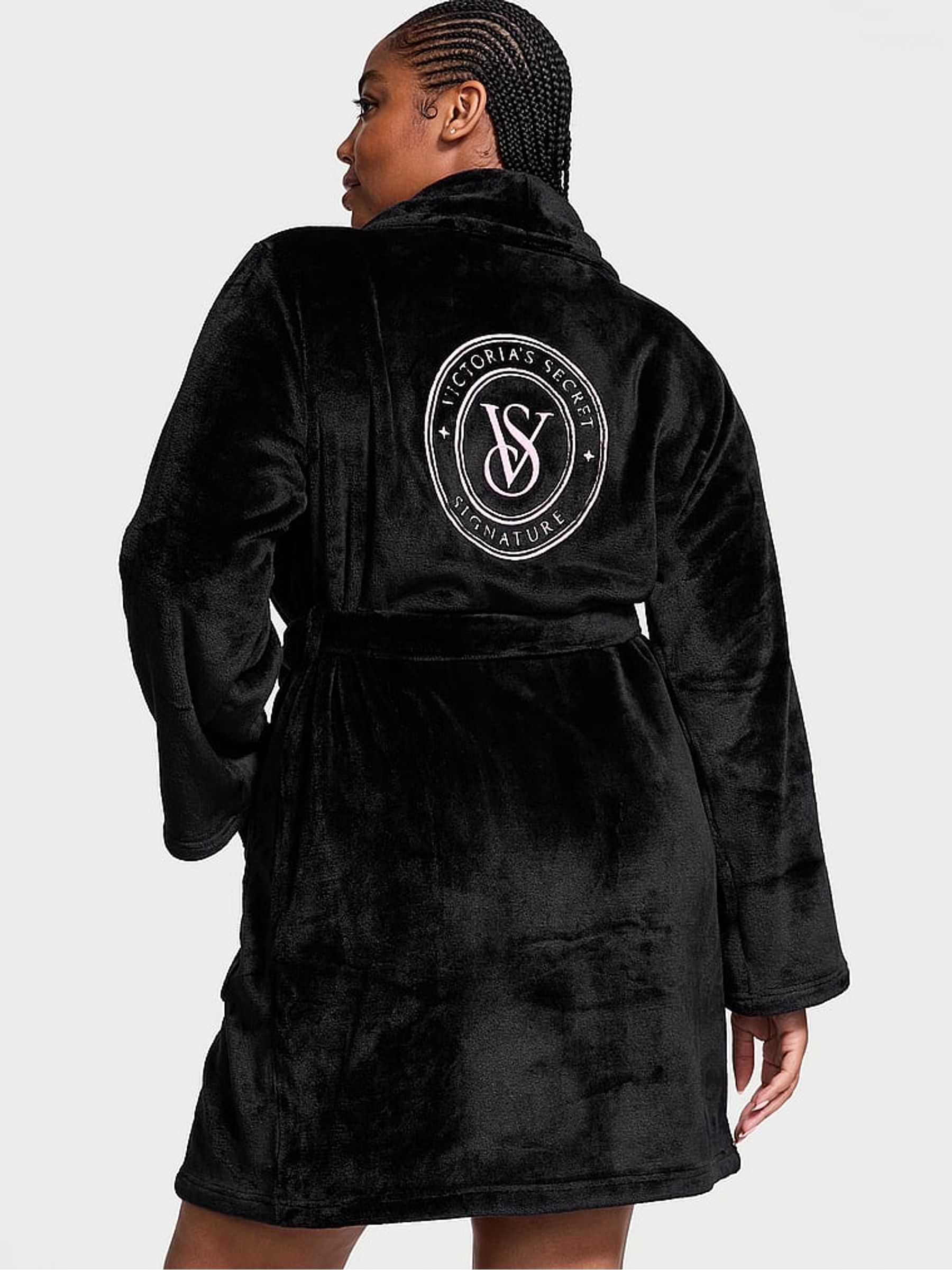 Buy Victoria s Secret Black Cosy Short Dressing Gown from the Victoria s Secret UK online shop