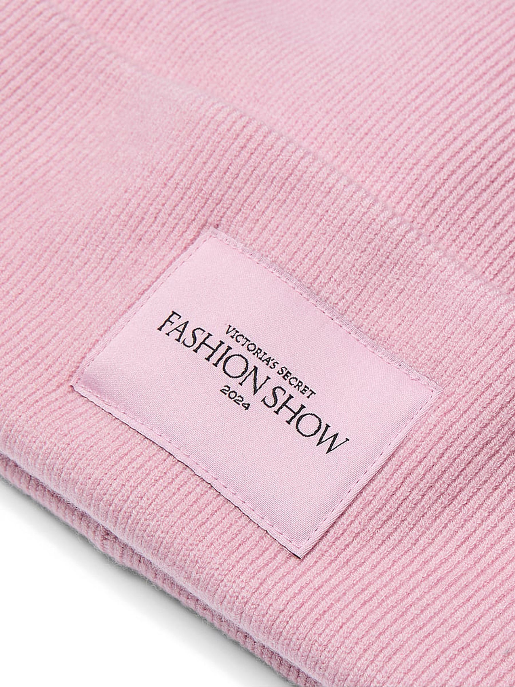 Pretty Blossom Pink Fashion Show 24 Beanie Hat
