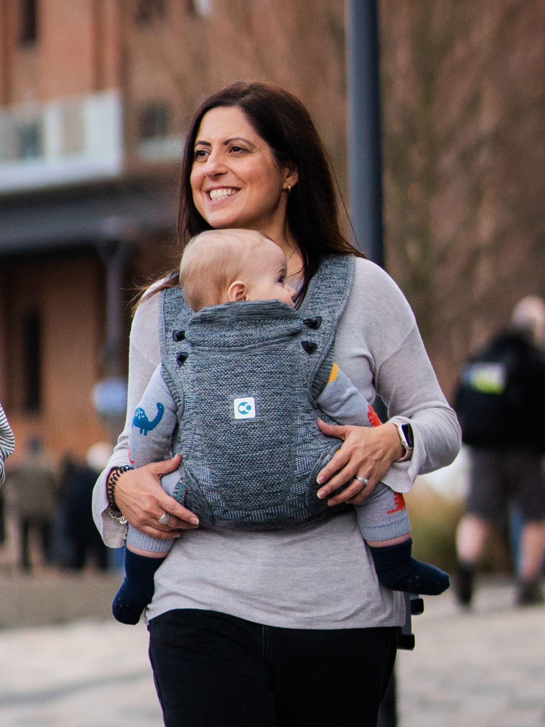 Baby carrier jojo maman bebe discount