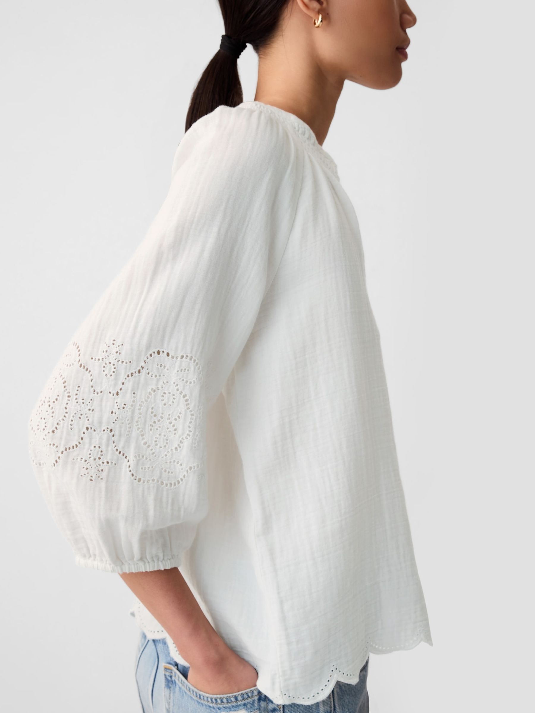 Puff sleeve eyelet top 2025