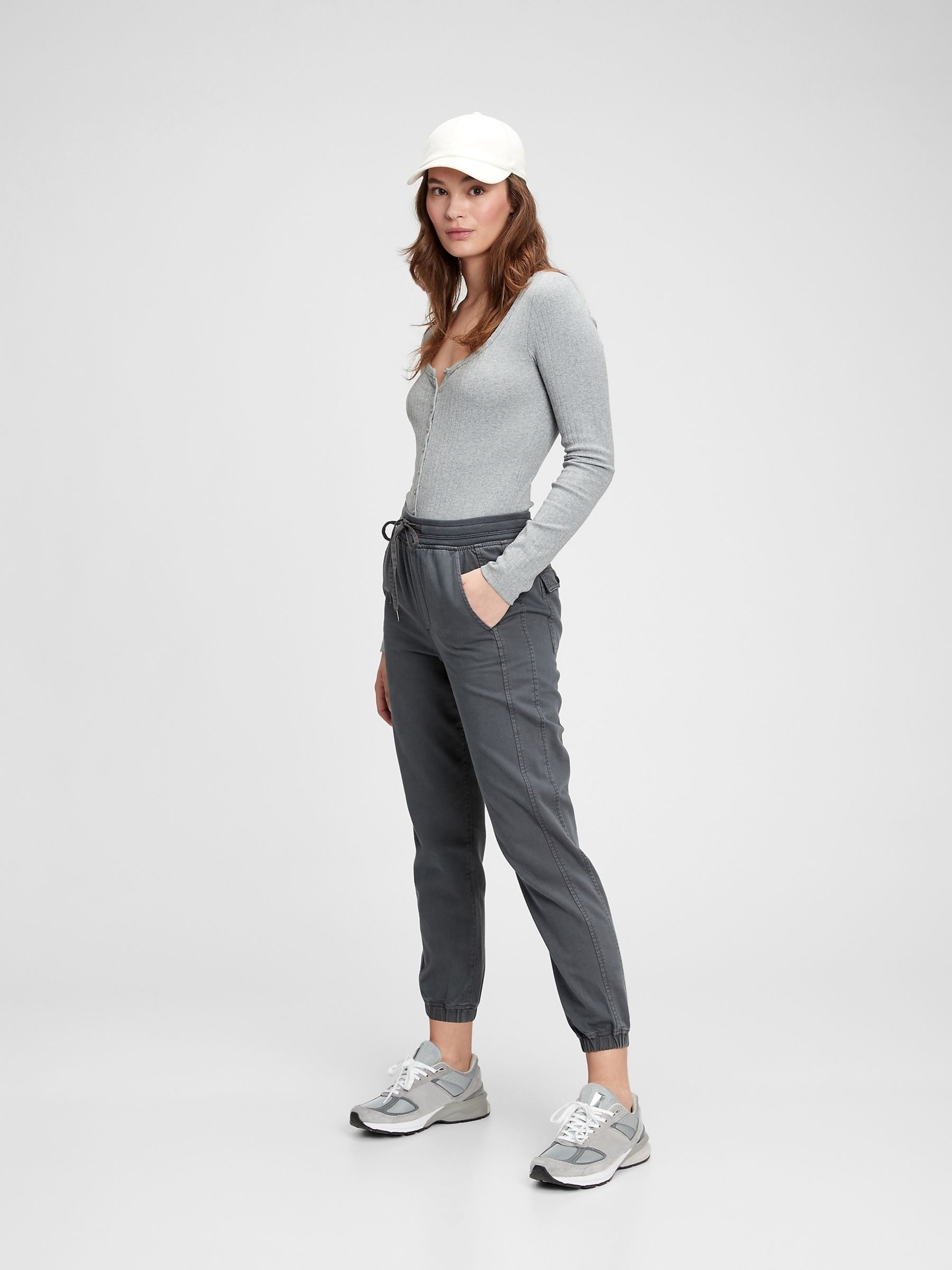 Grey Ribbed Pull On Joggers
