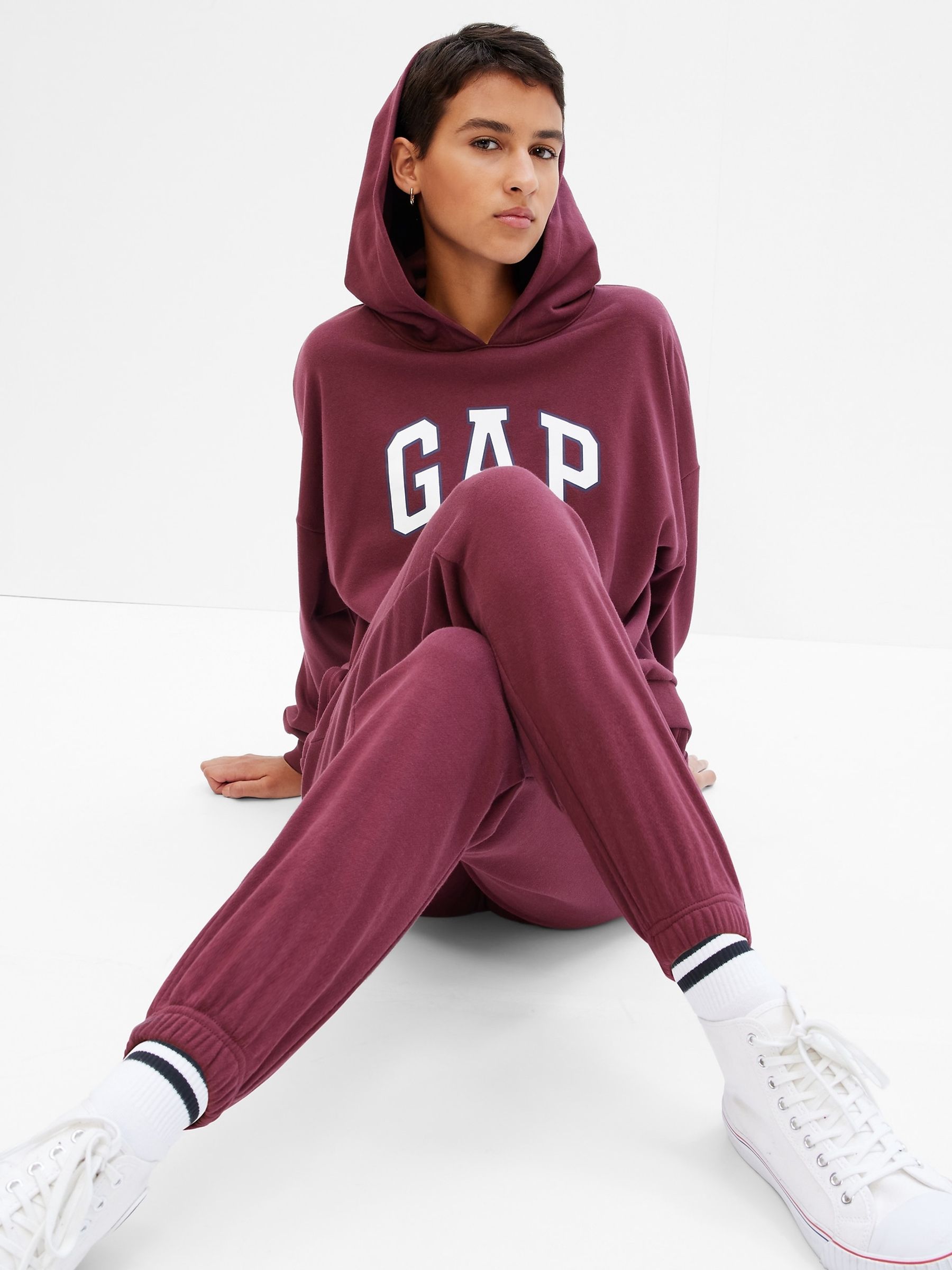 Gap logo easy hoodie discount
