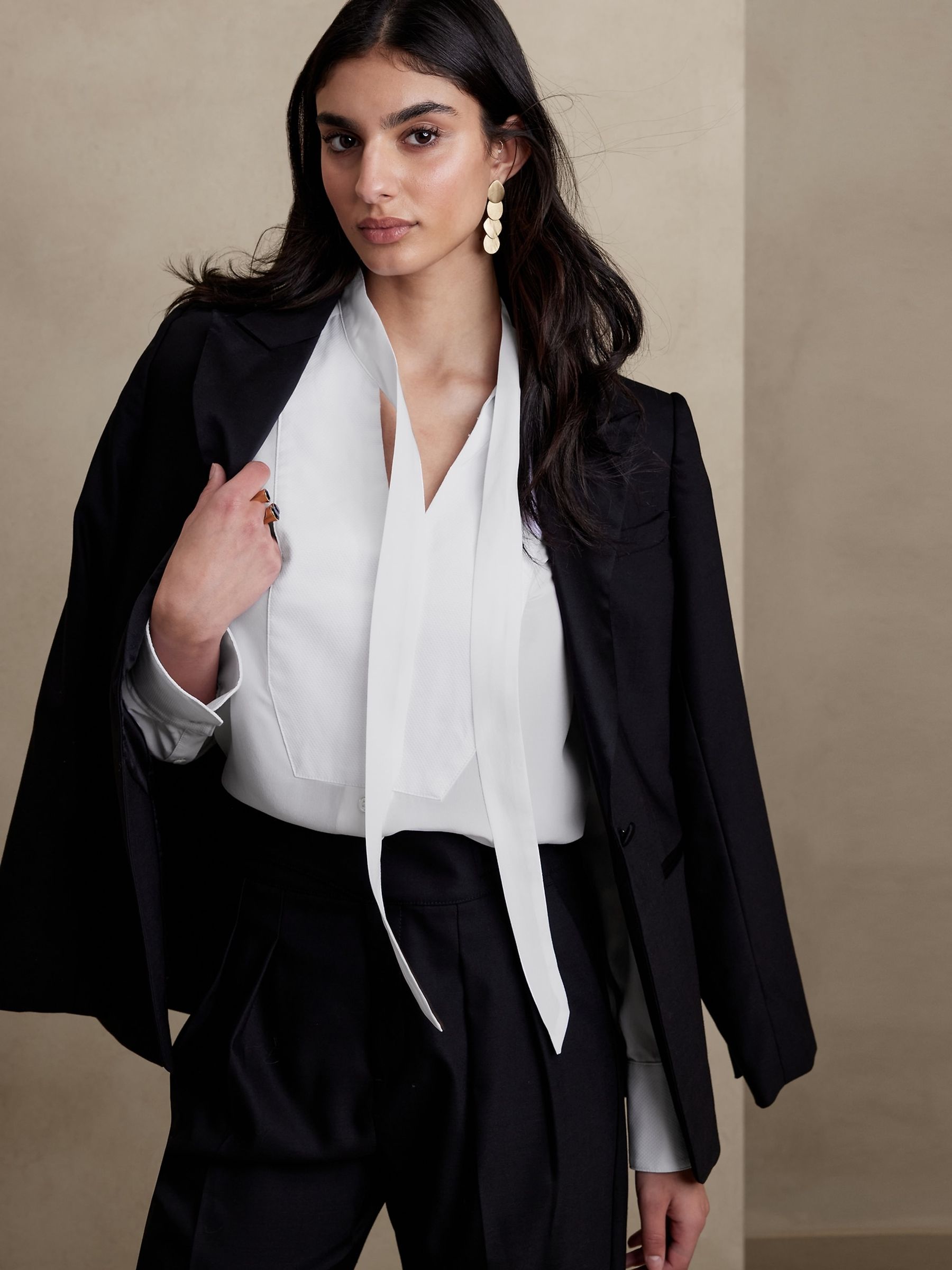 Buy Banana Republic White Alchemy Silk Tuxedo Longline Tunic Shirt from the Gap online shop