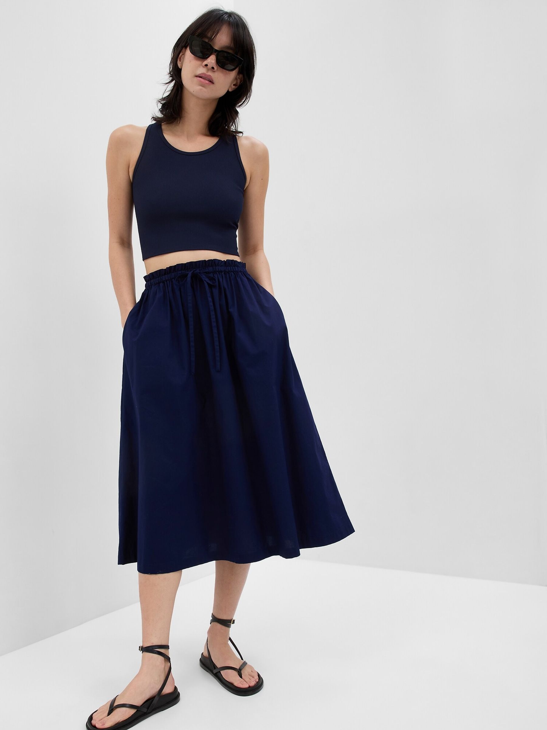 Midi skirt gap top