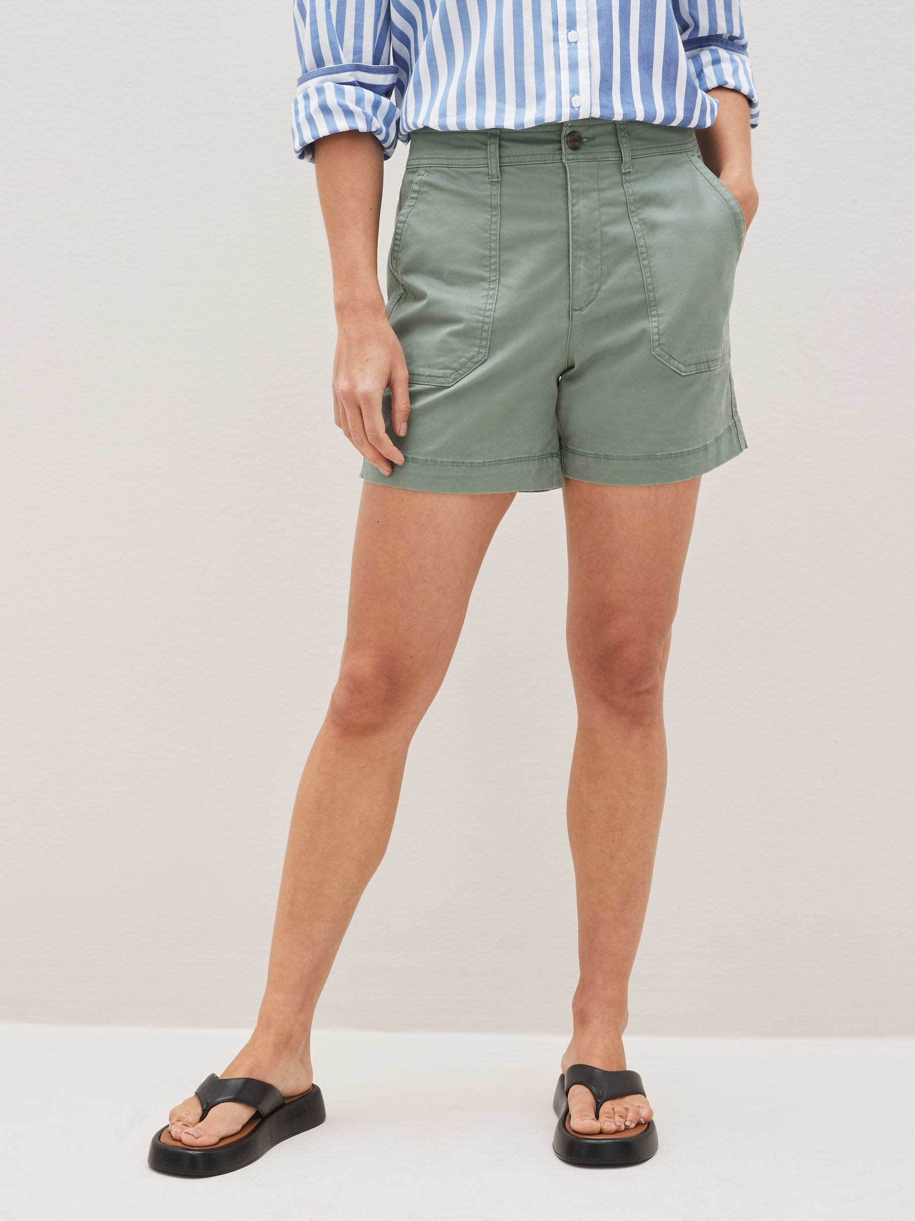 The gap womens shorts discount