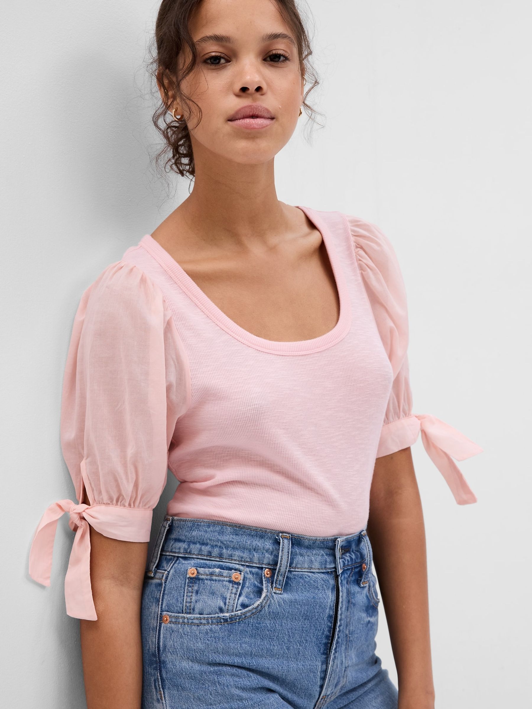 Pink puff sleeve t shirt 2025