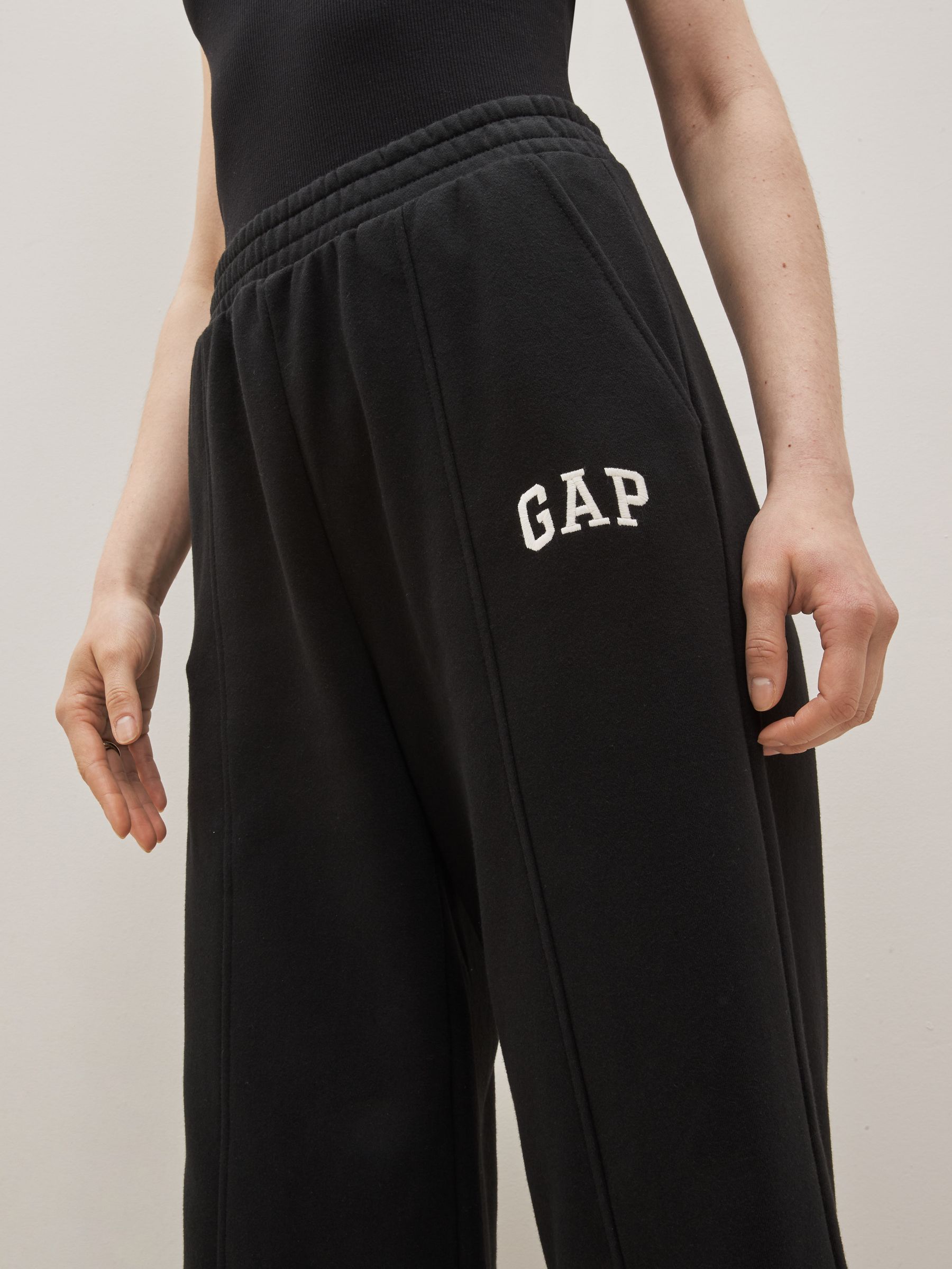 Vintage Arch Logo Wide Leg Joggers
