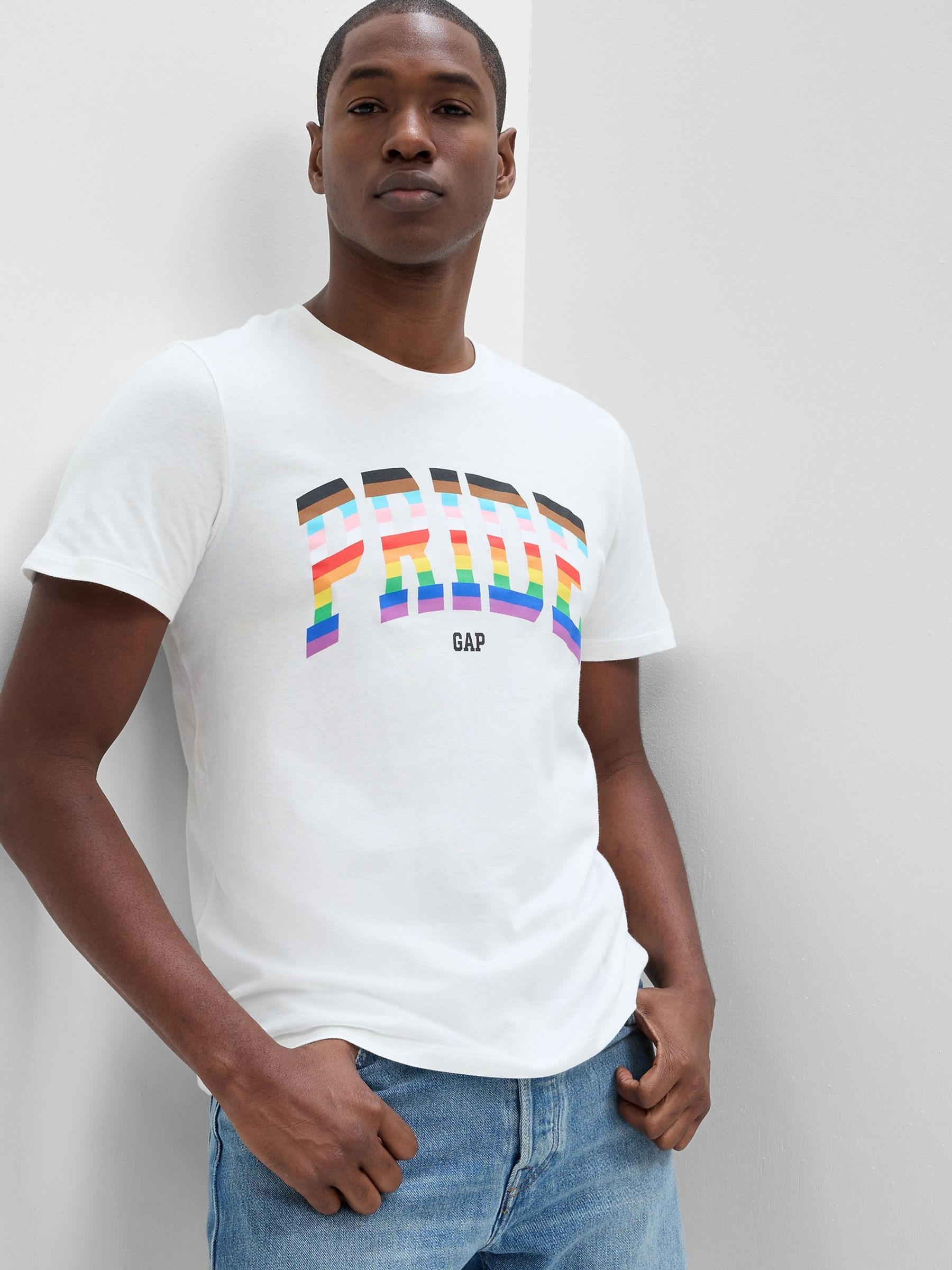 Gap pride shirt deals