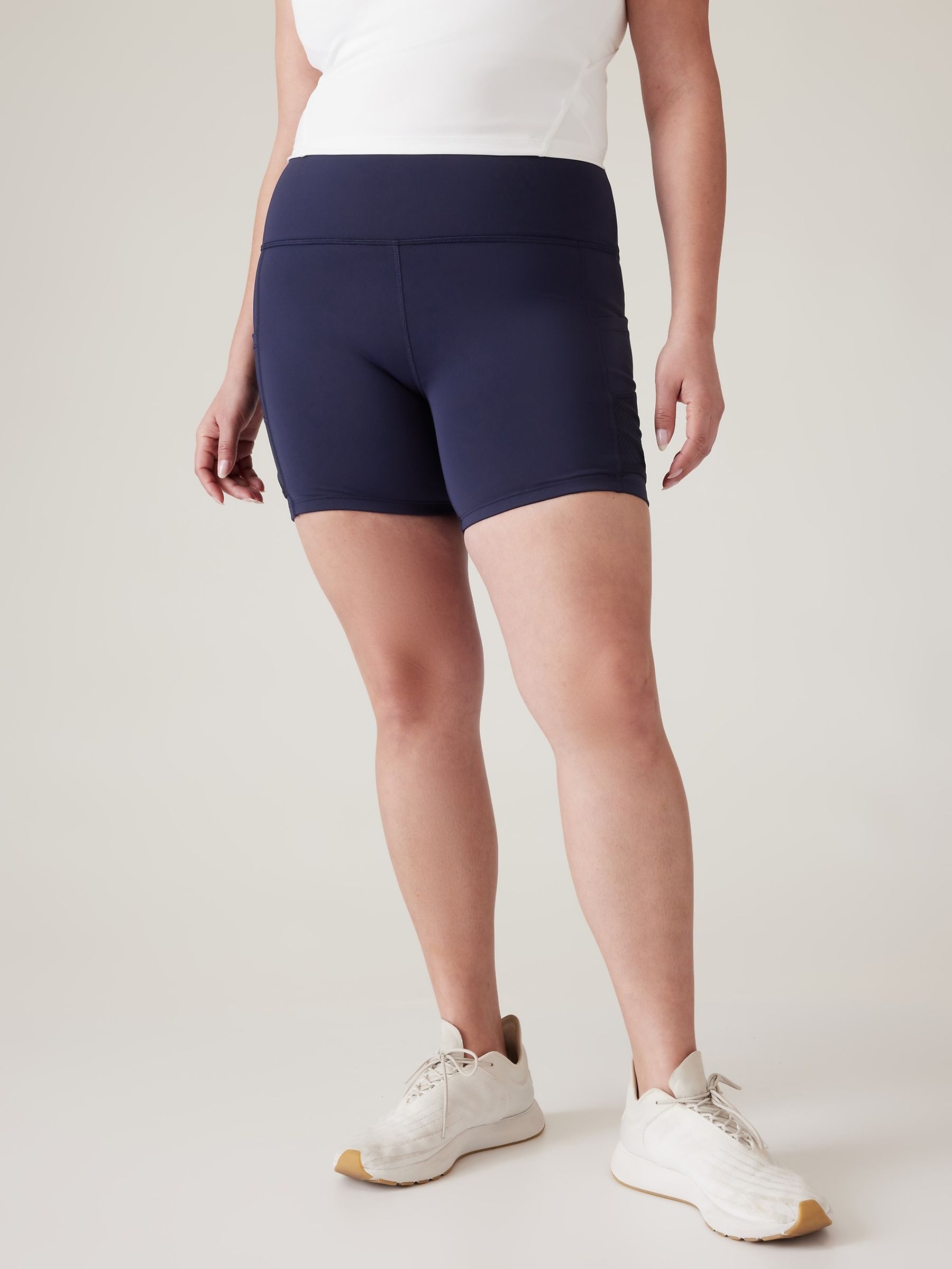 Athleta Blue Ultimate Advantage 5 Shorts