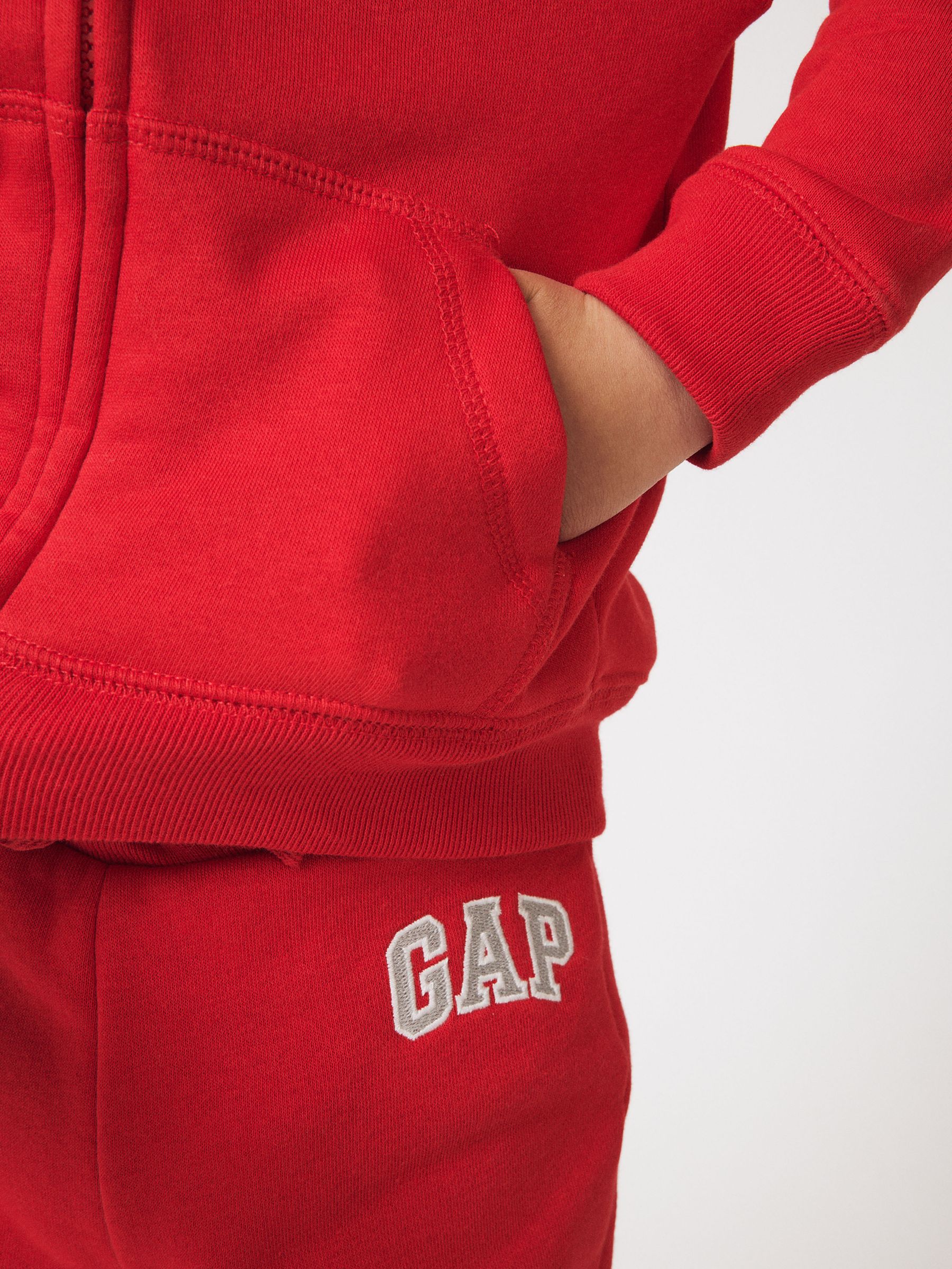 Red gap jogging suit 2025