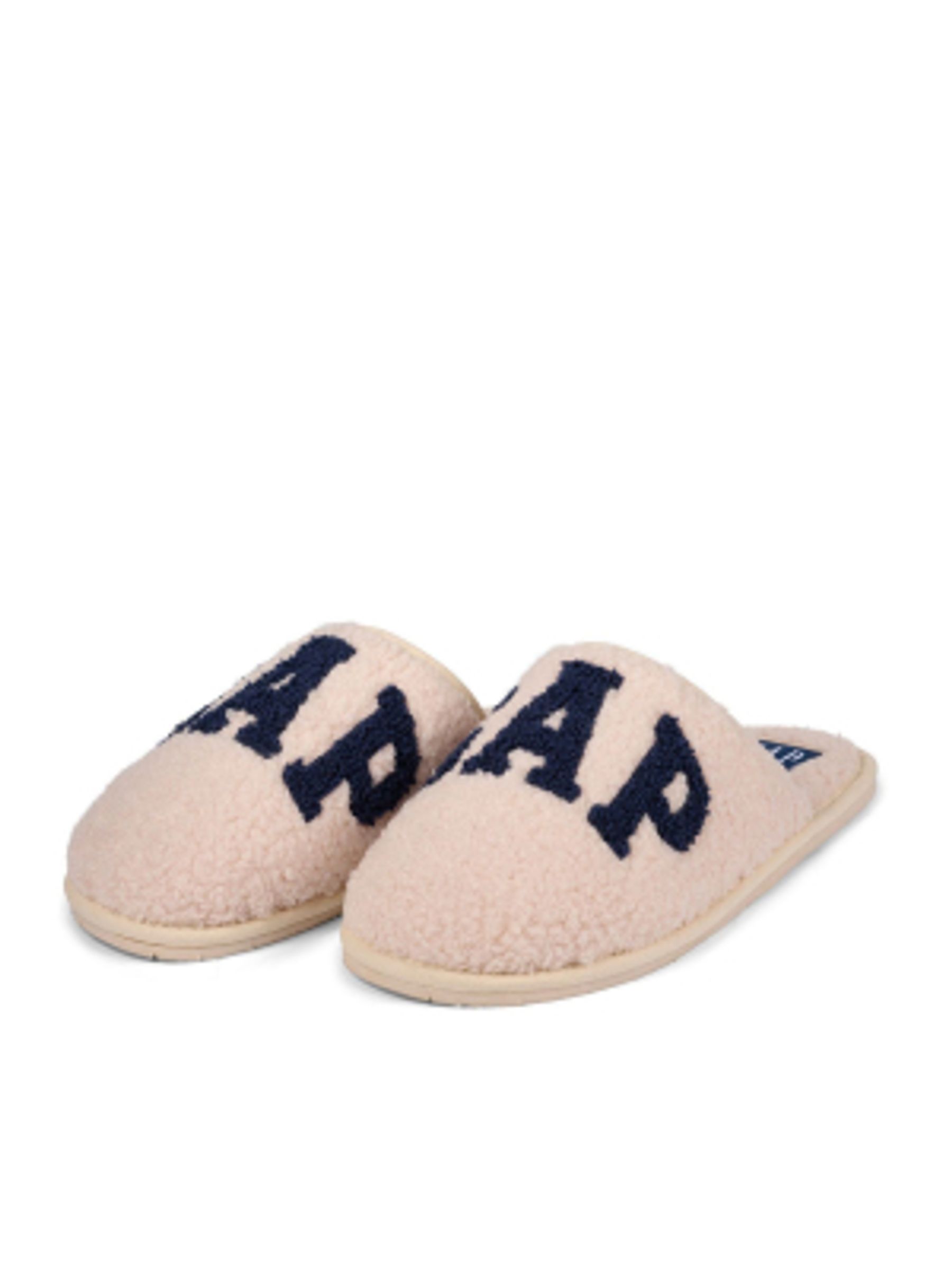 The gap slippers hot sale
