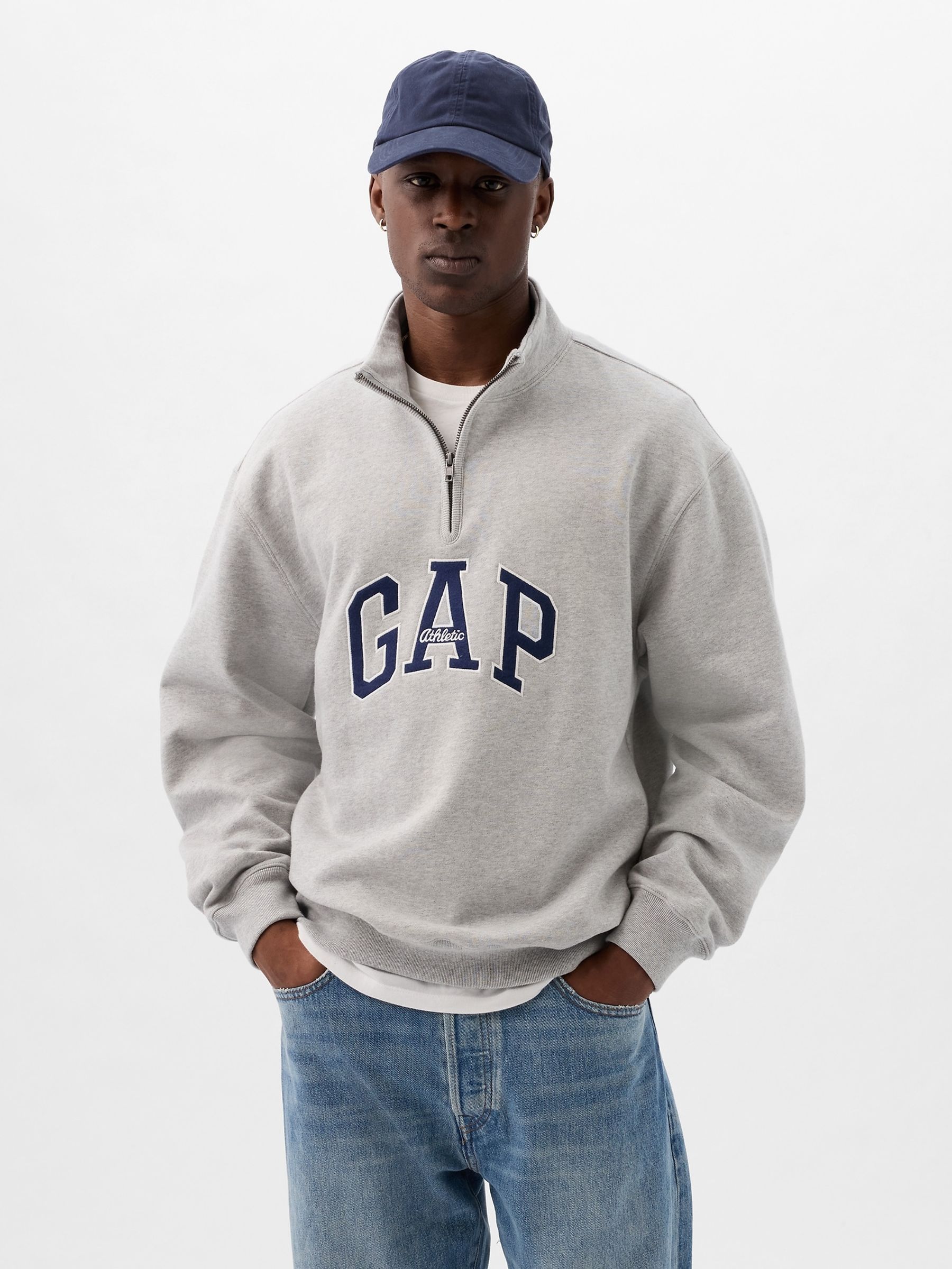 Pullover gap sale
