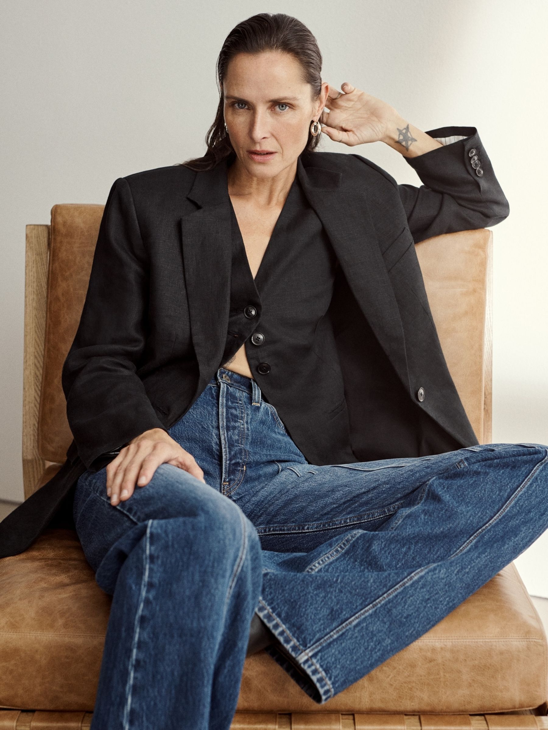 Relaxed black blazer new arrivals