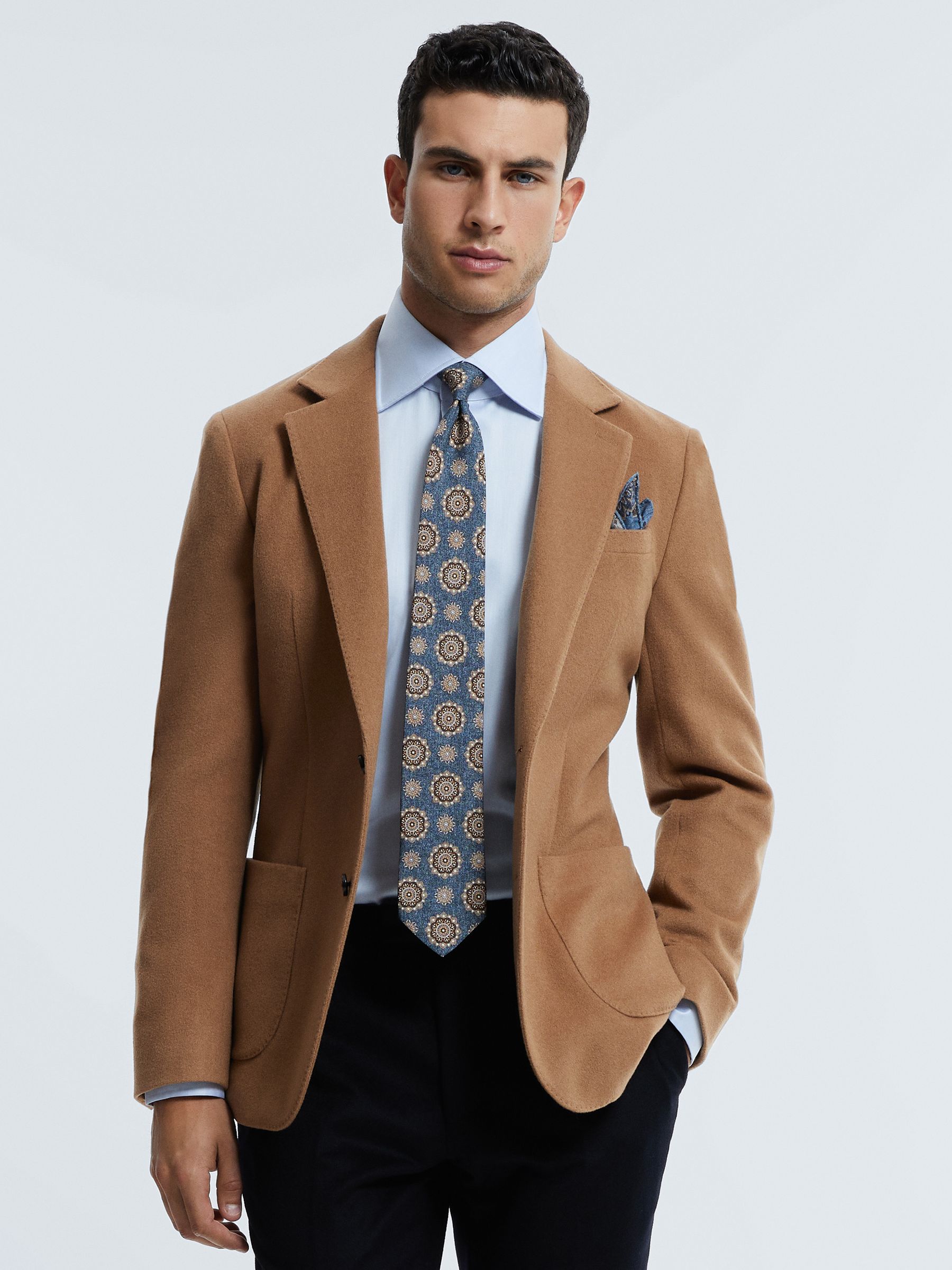 Atelier Cashmere Slim Fit Single Breasted Blazer in Camel