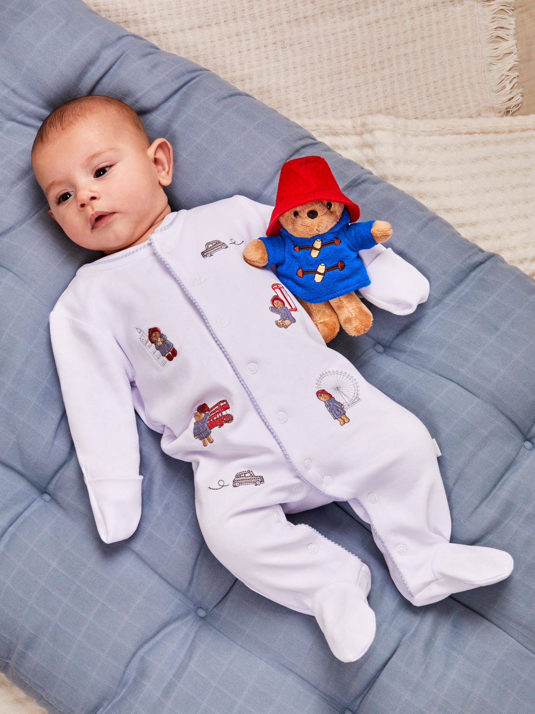 Sleepsuit with hat 2025