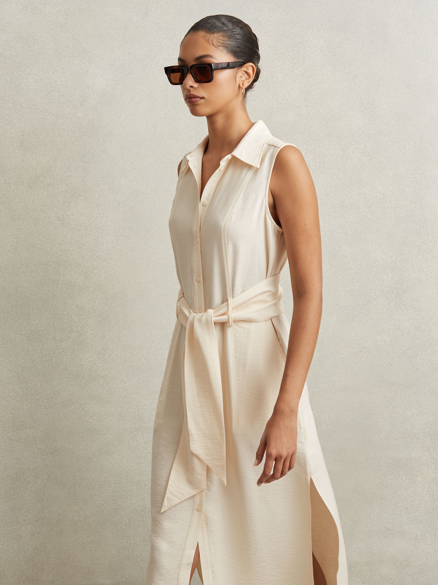 Reiss Petite Viscose Blend Belted Shirt Dress in Cream REISS