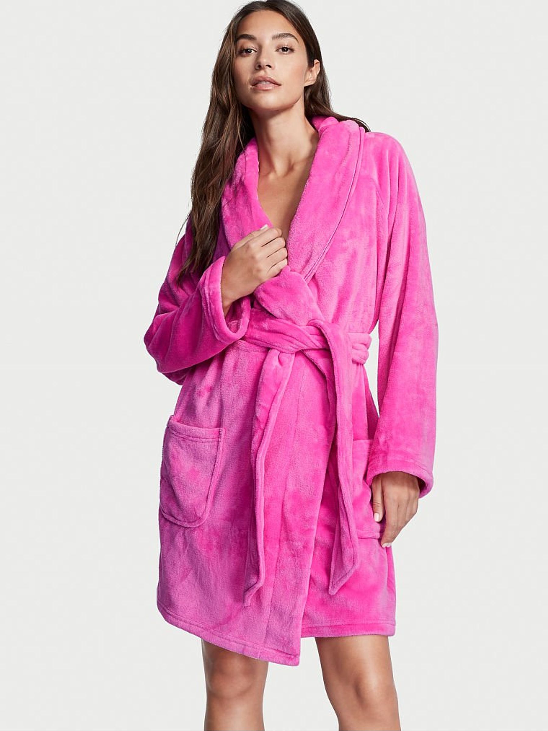 Buy Victoria s Secret Summer Pink Cosy Short Dressing Gown from the Victoria s Secret UK online shop