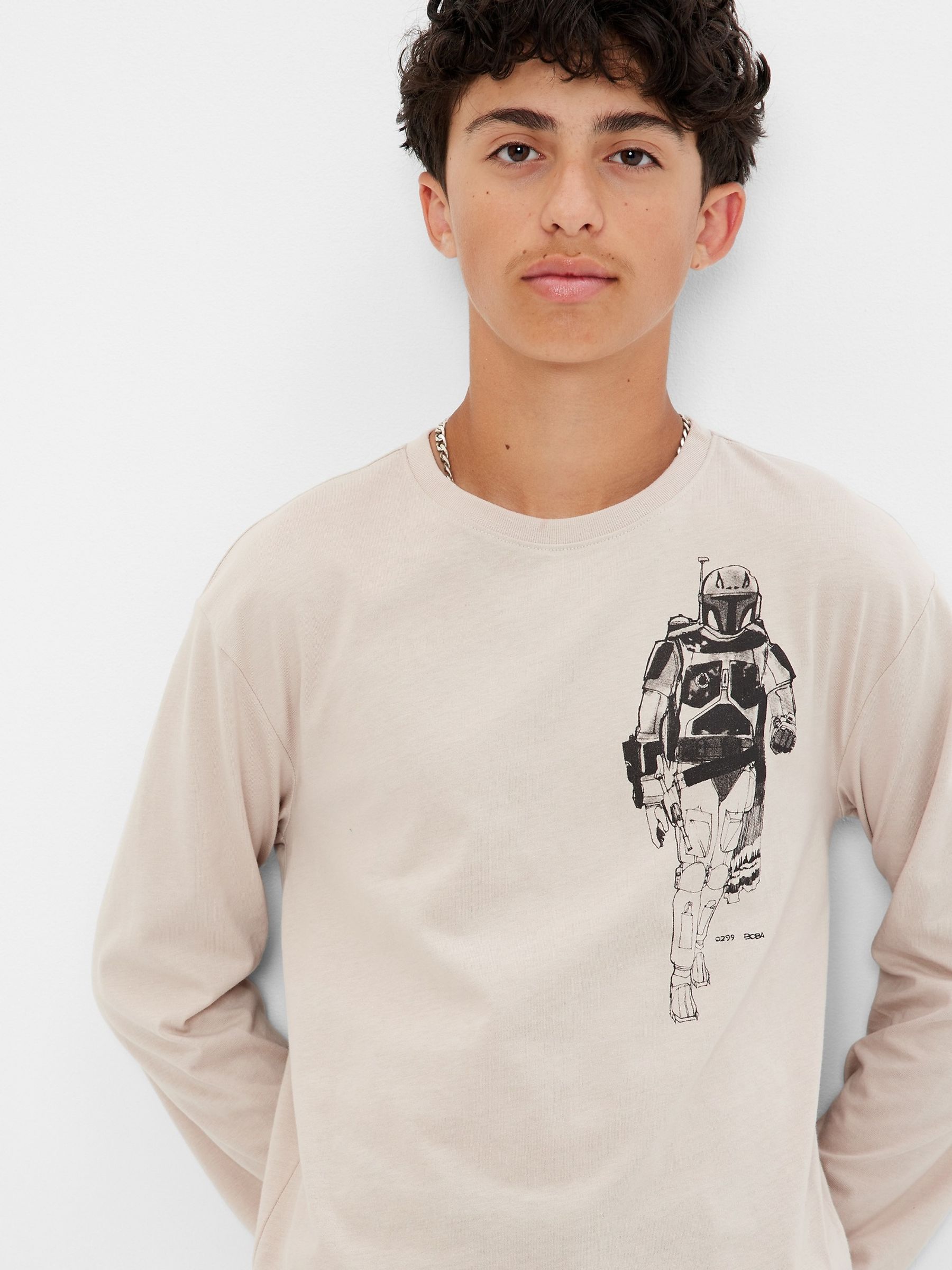 Buy Cream Star Wars Boba Fett Graphic Long Sleeve T Shirt from the Gap online shop