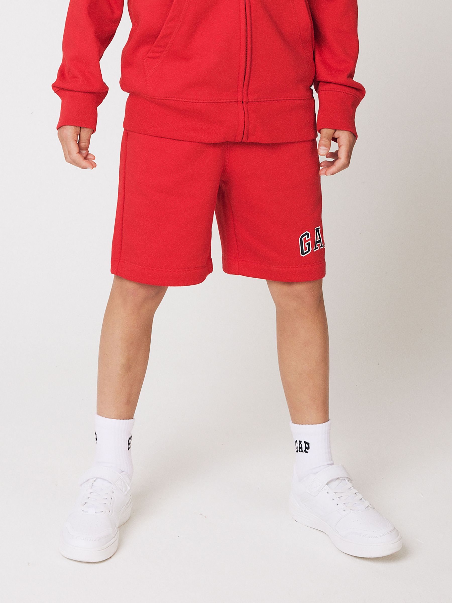 Gap jogging shorts sale