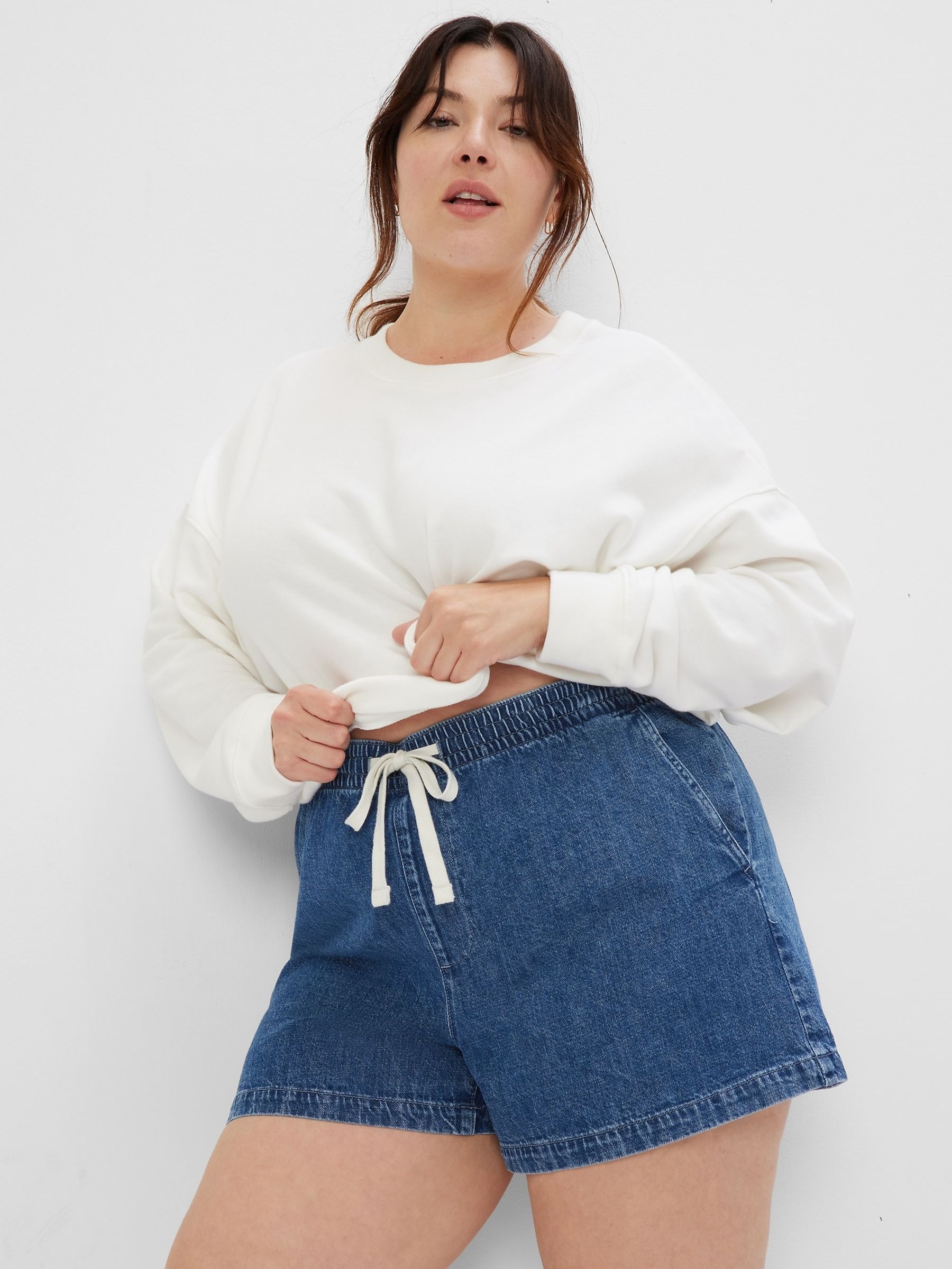 Buy 3.5 Denim Pull On Shorts from the Gap online shop