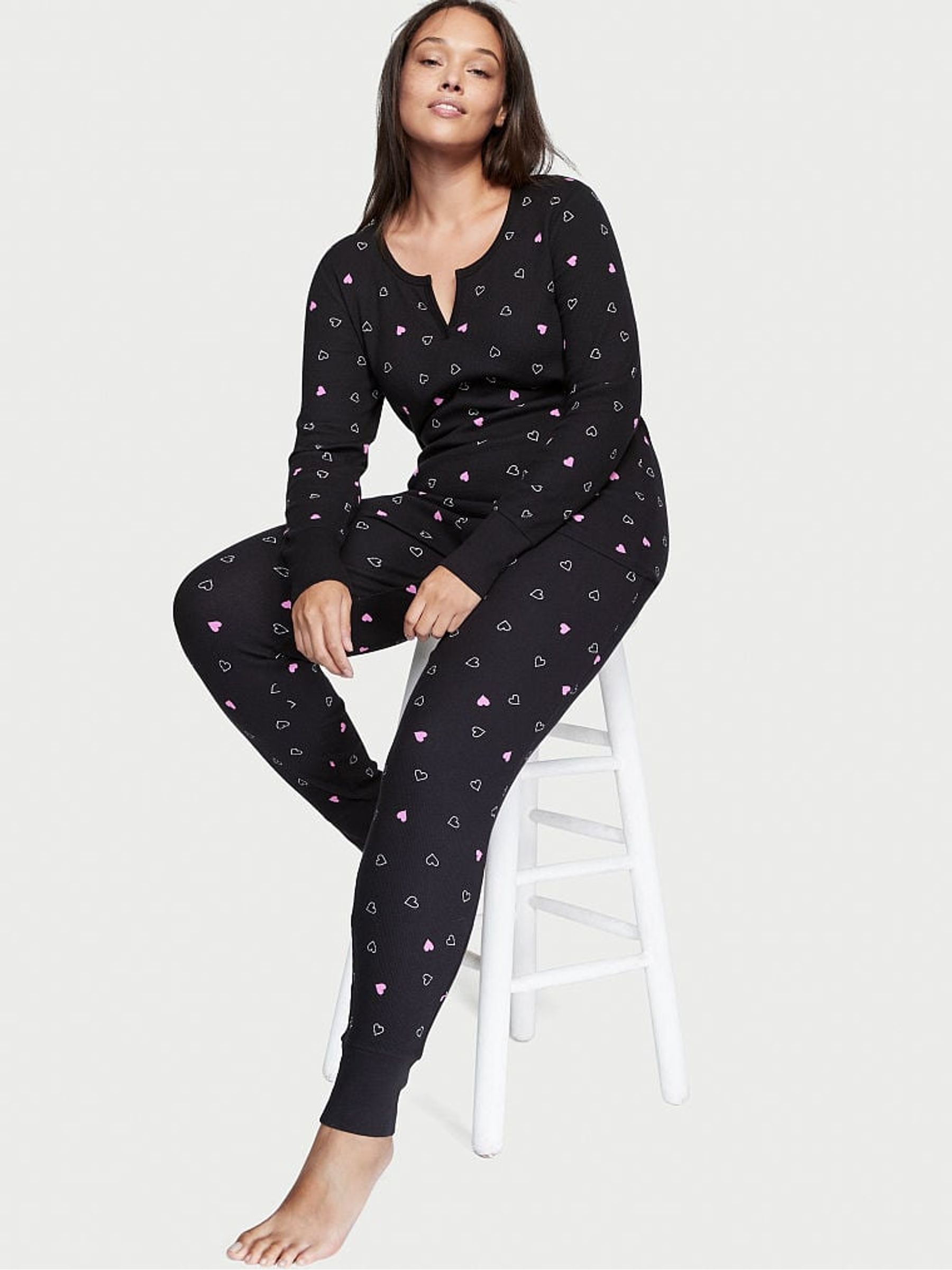 Black Tossed Hearts Thermal Long Long Sleeve Pyjamas