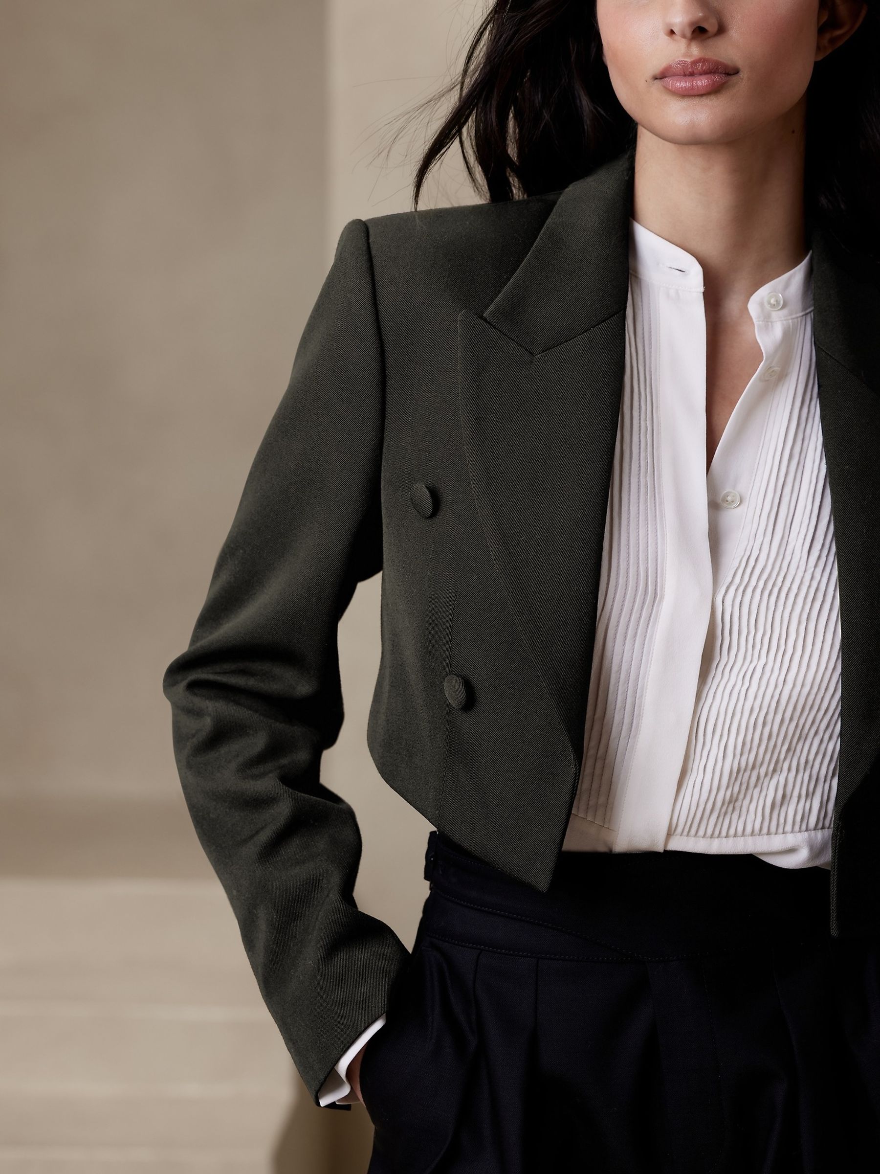Women's cropped tuxedo jacket outlet