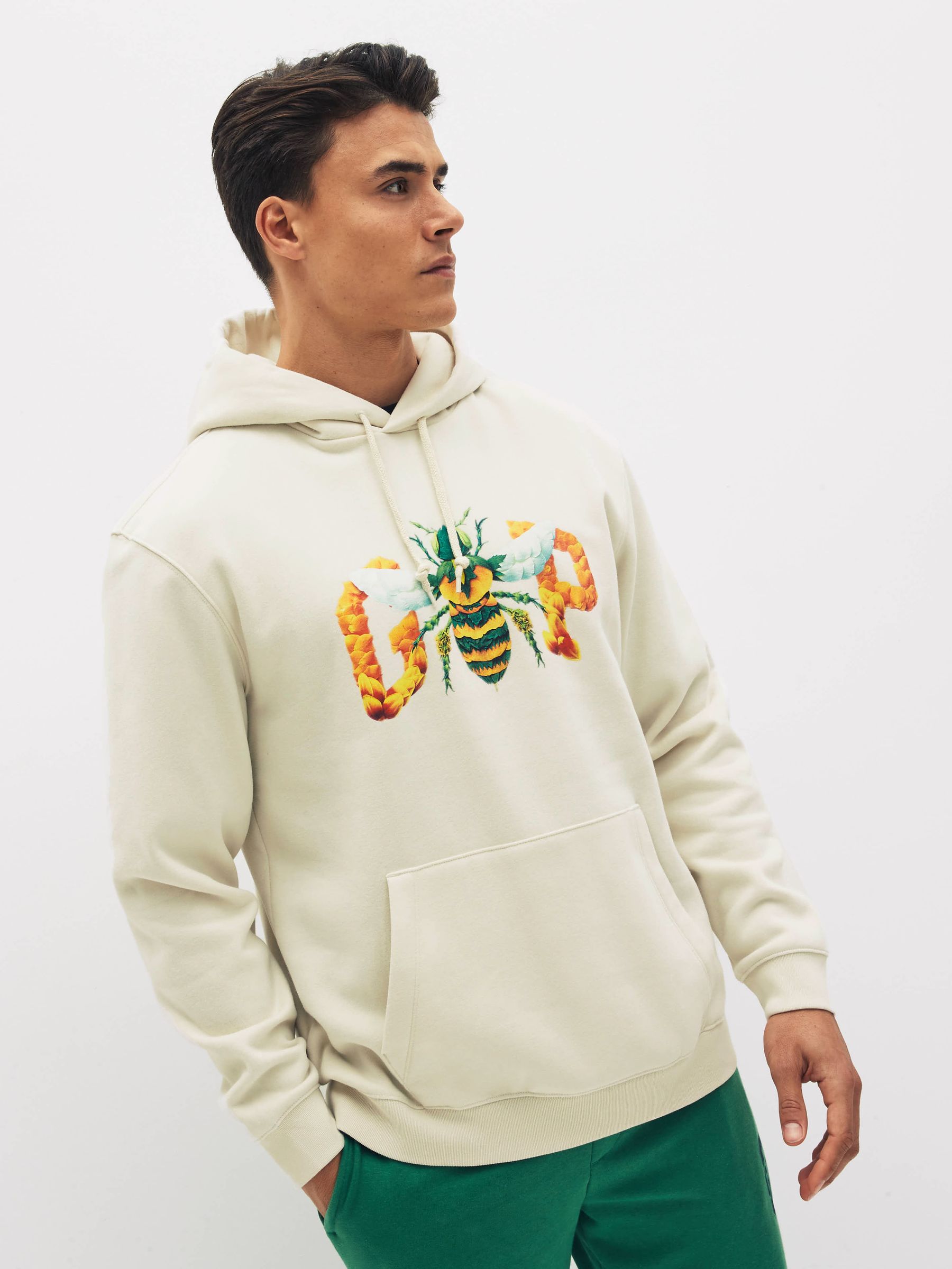 White hoodie with bee logo outlet