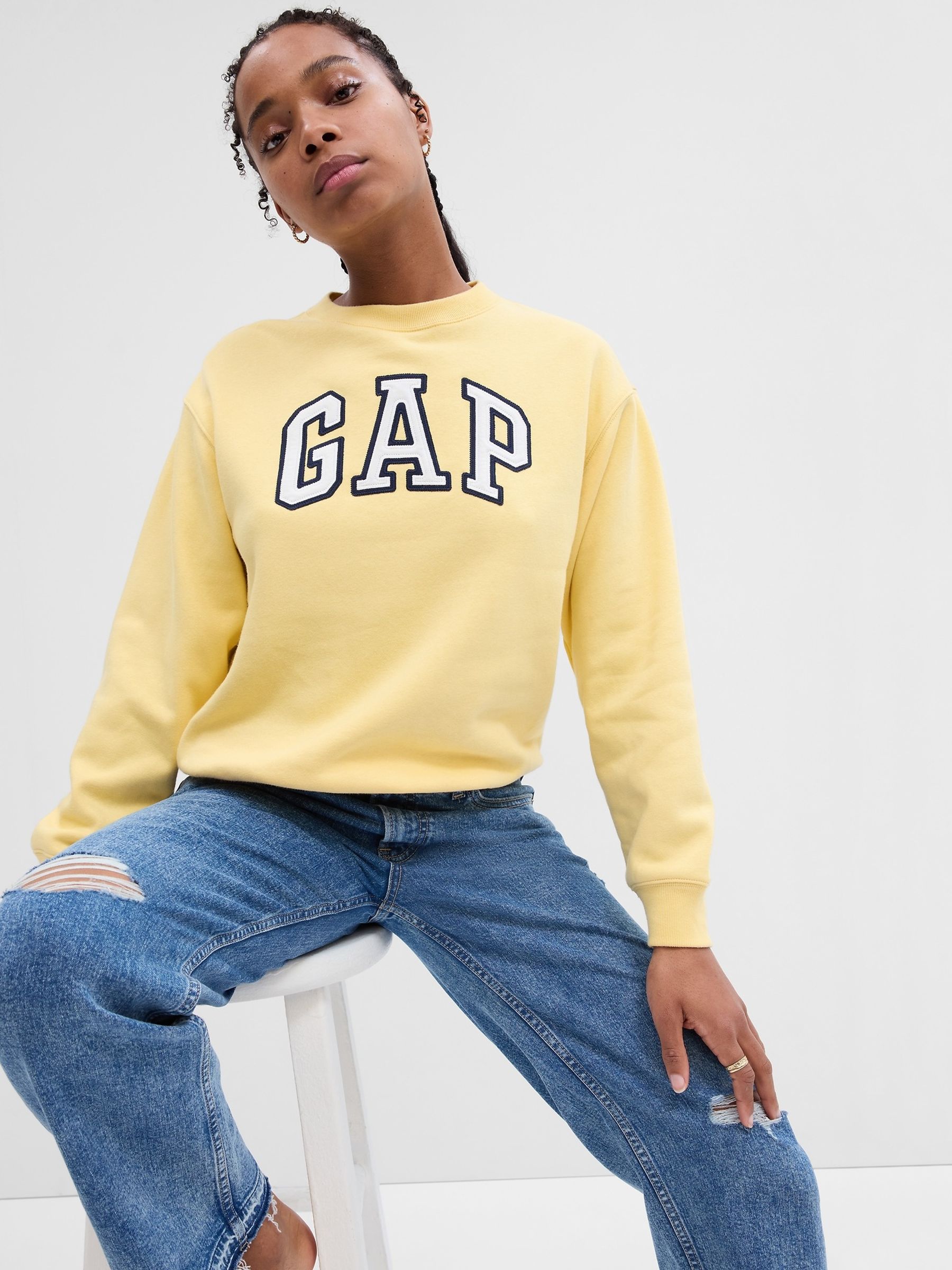 Gap yellow sweatshirt outlet