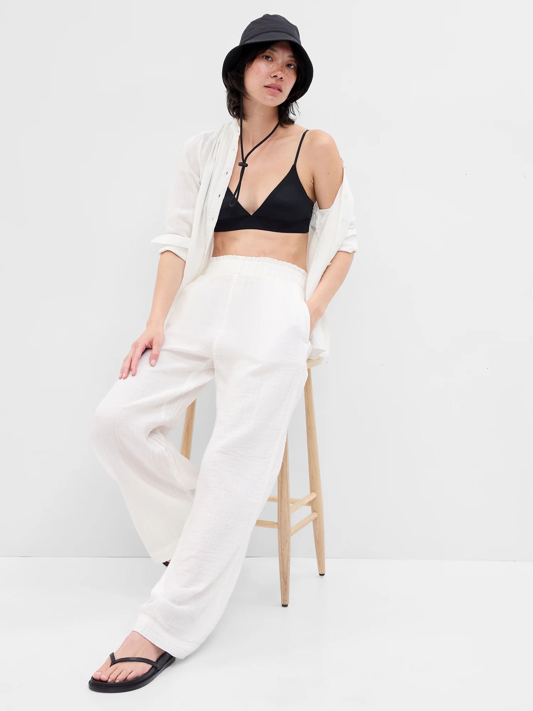 Gap white trousers on sale