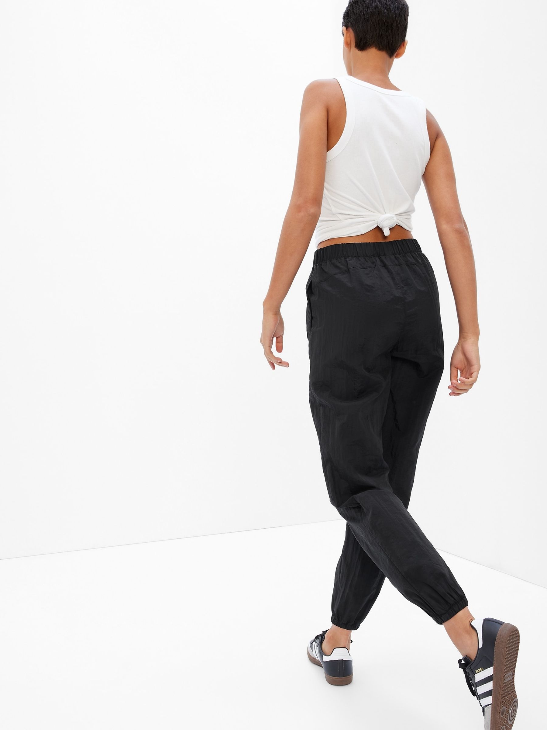 Women's nylon jogger pants deals