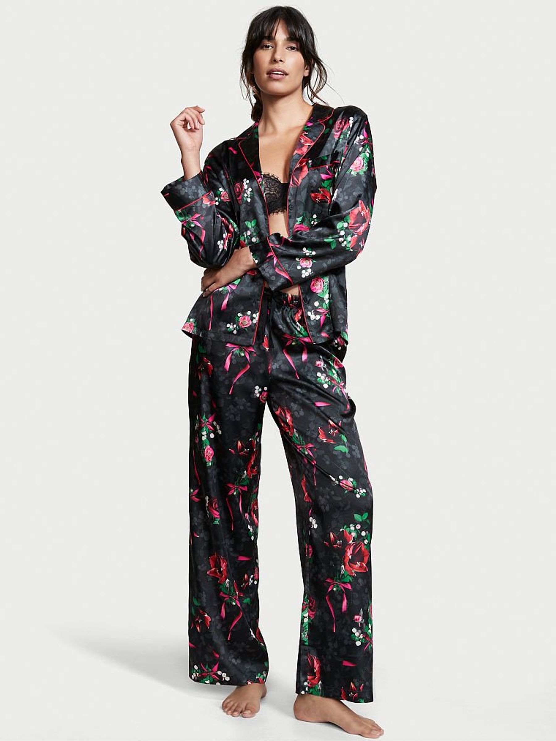 Black Christmas Misteltoe Print Satin Long Pyjama Set