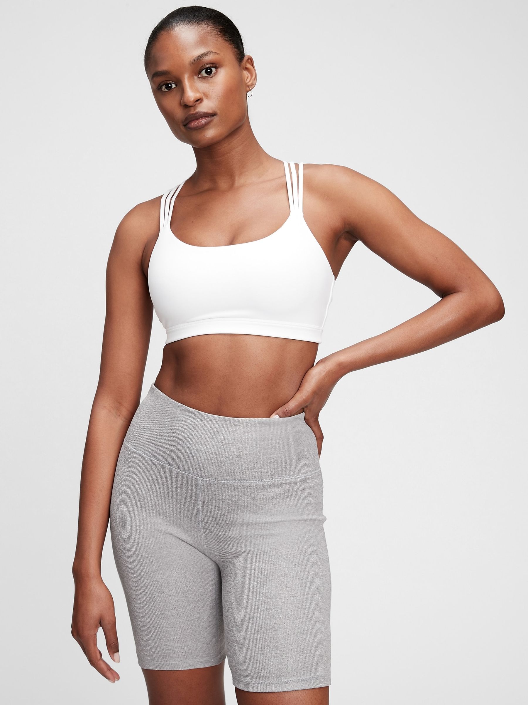 The gap sports bras top