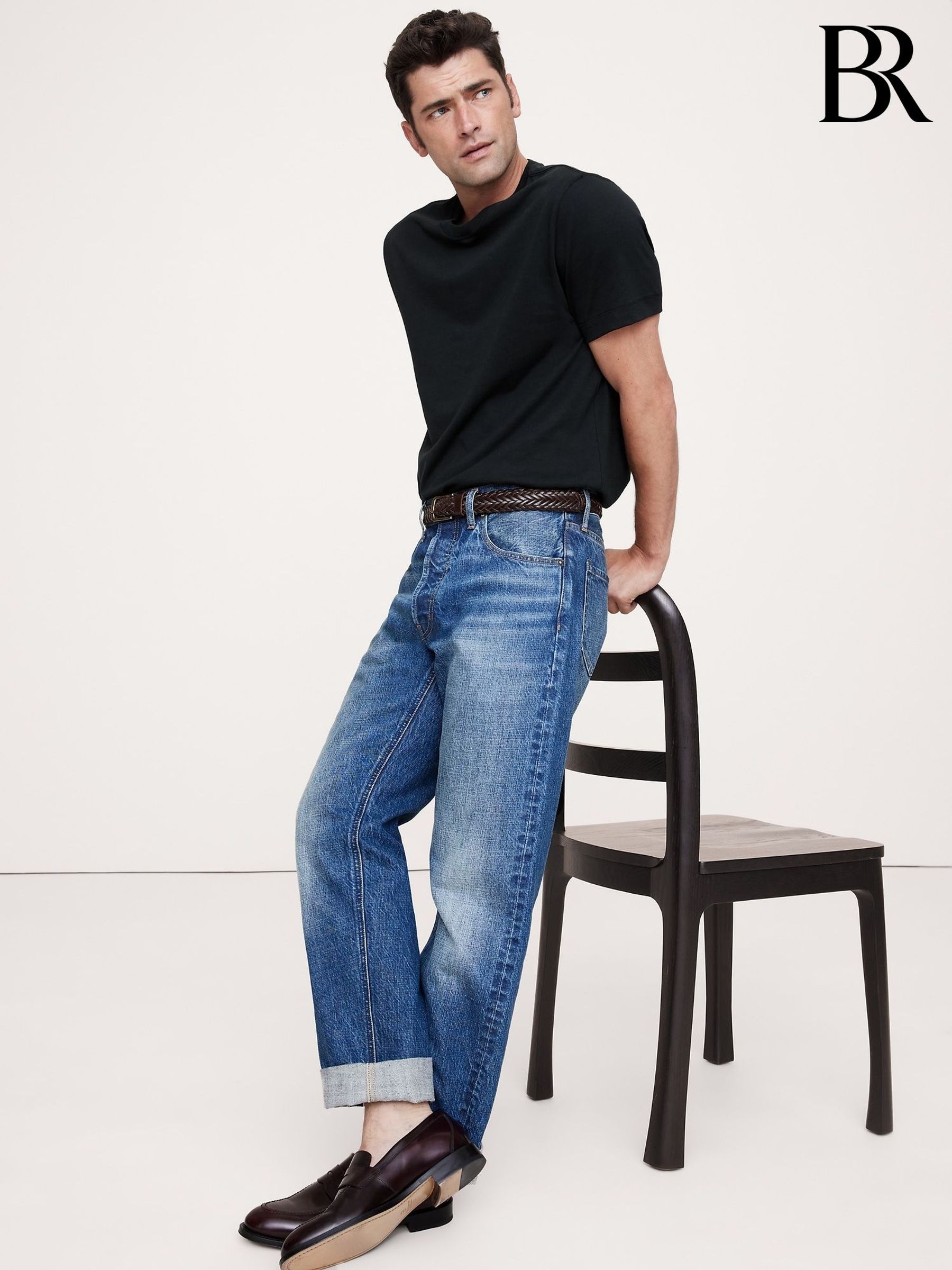 Banana Republic Black Authentic SUPIMA Crew Neck T-Shirt (123771) | £35 - £40