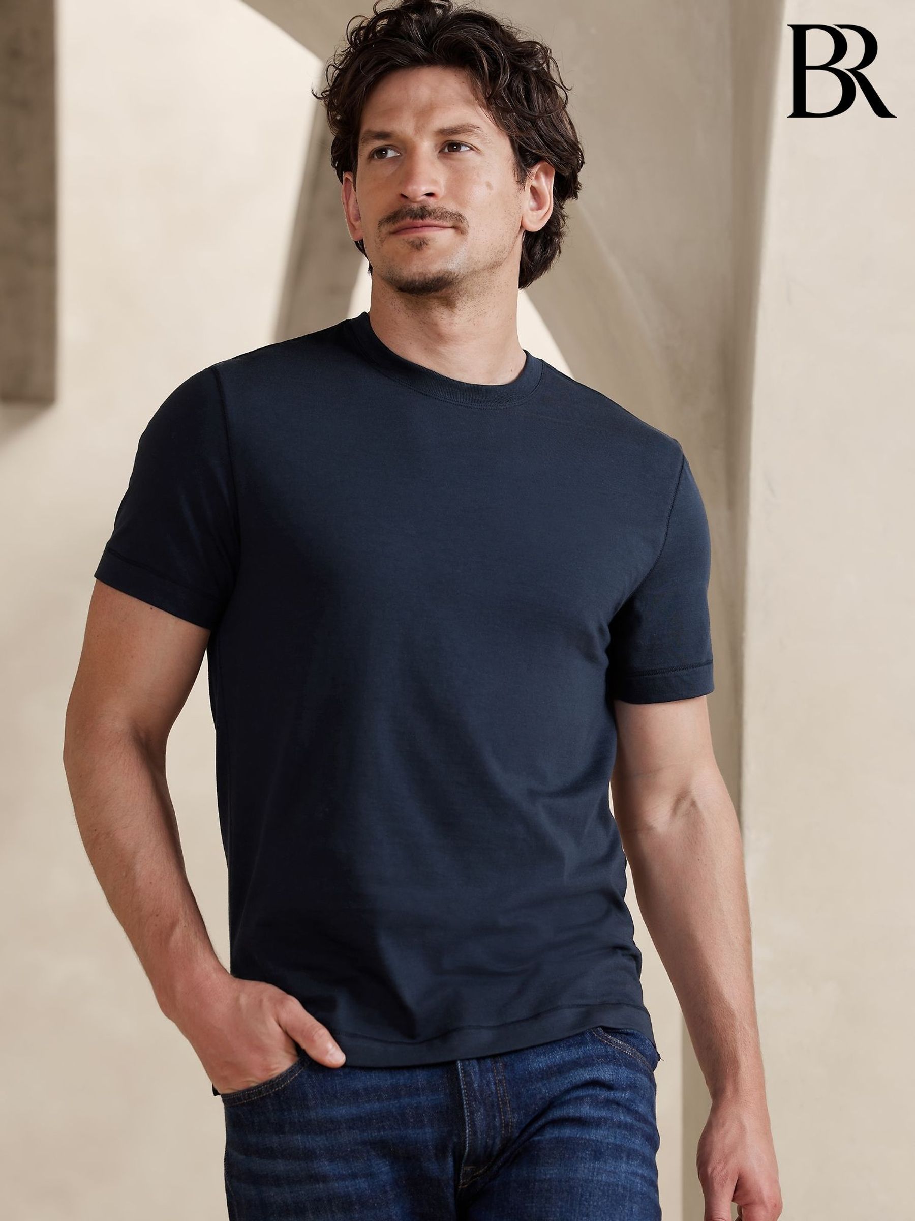 Banana Republic Blue Authentic SUPIMA Crew Neck T-Shirt (123808) | £40