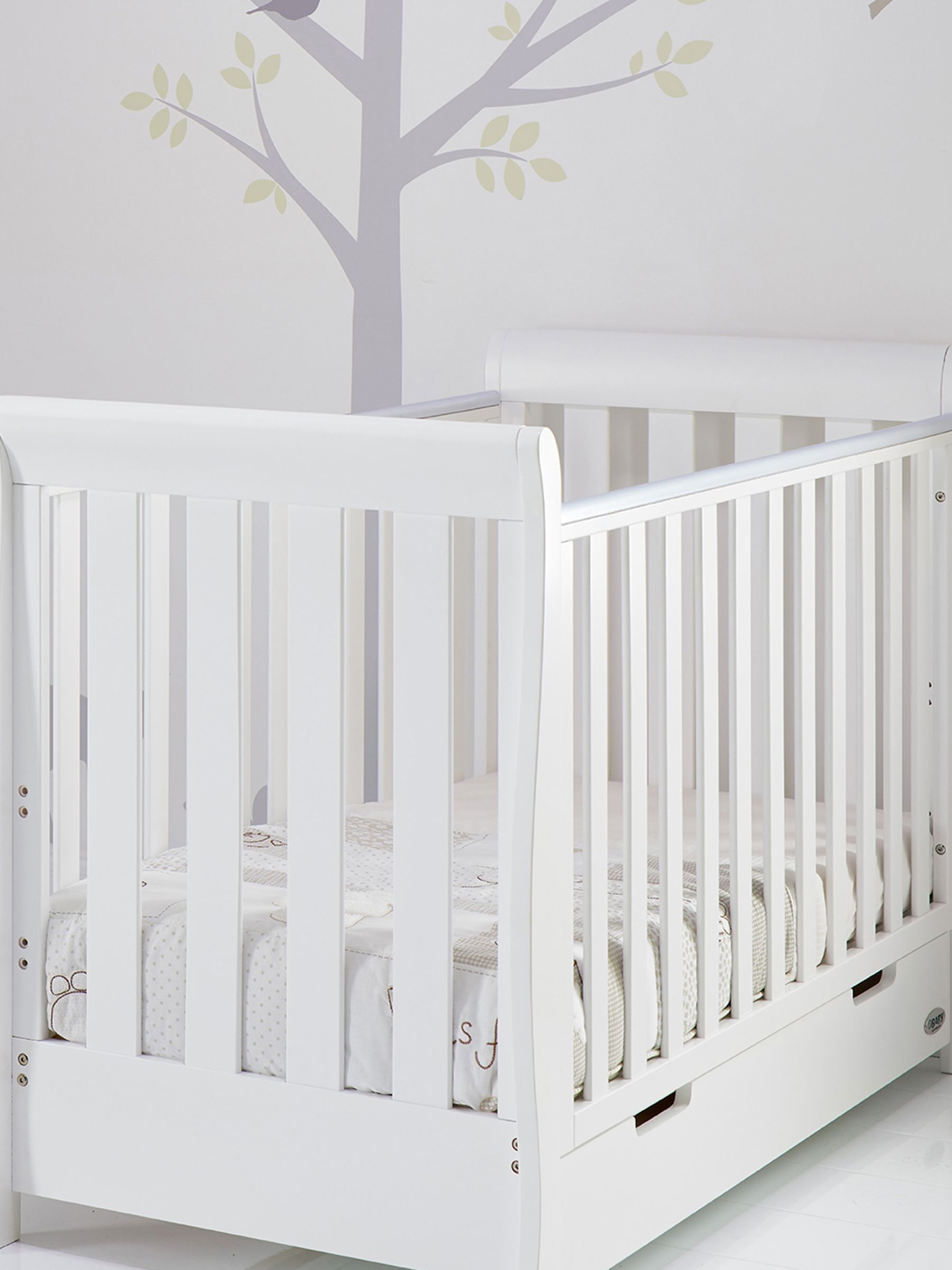 Obaby White Stamford Classic Small Cot Bed (138103) | £280