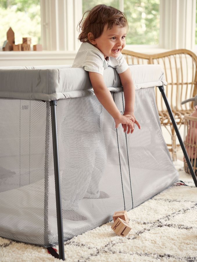 BabyBjörn Silver Travel Cot (143550) | £220