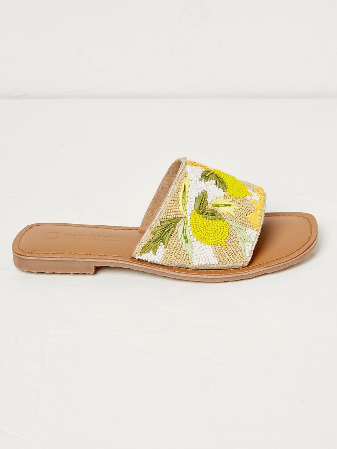 White Sorrento Beaded Sliders (170173) | £30