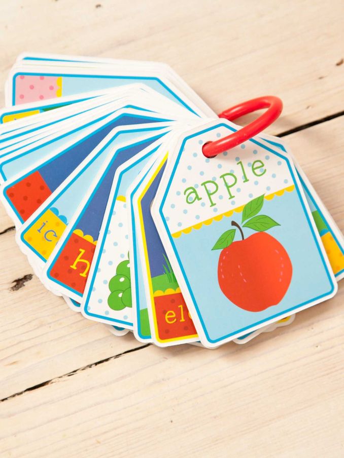 First Words Flash Cards (182327) | £10.50
