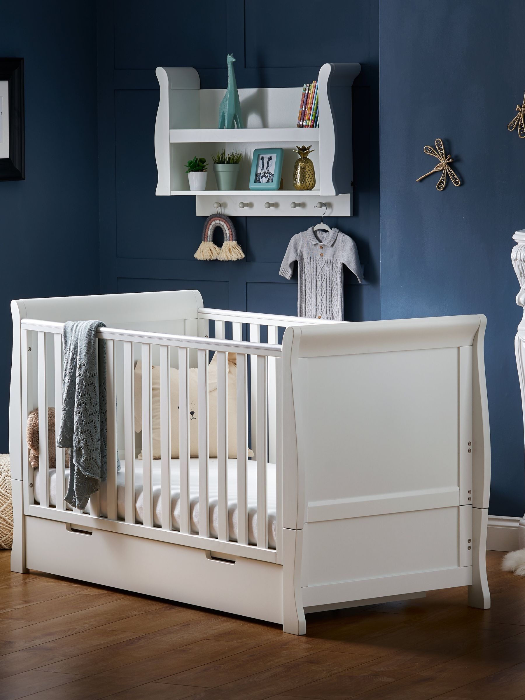 Obaby White Stamford Classic Regular Cot Bed (217049) | £355