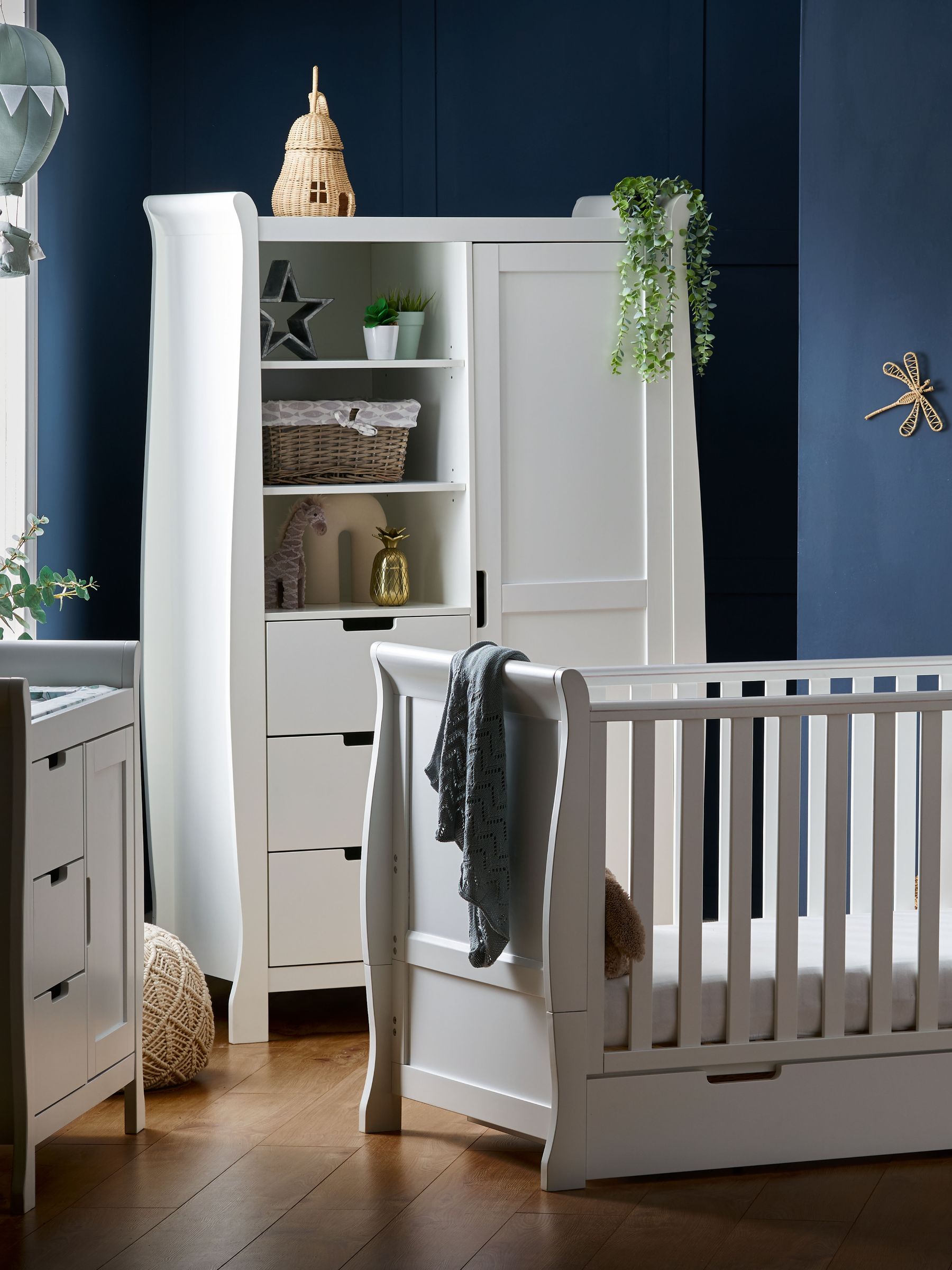 Obaby White Stamford Classic Nursery Furniture Set 3 Piece (240684) | £1,090