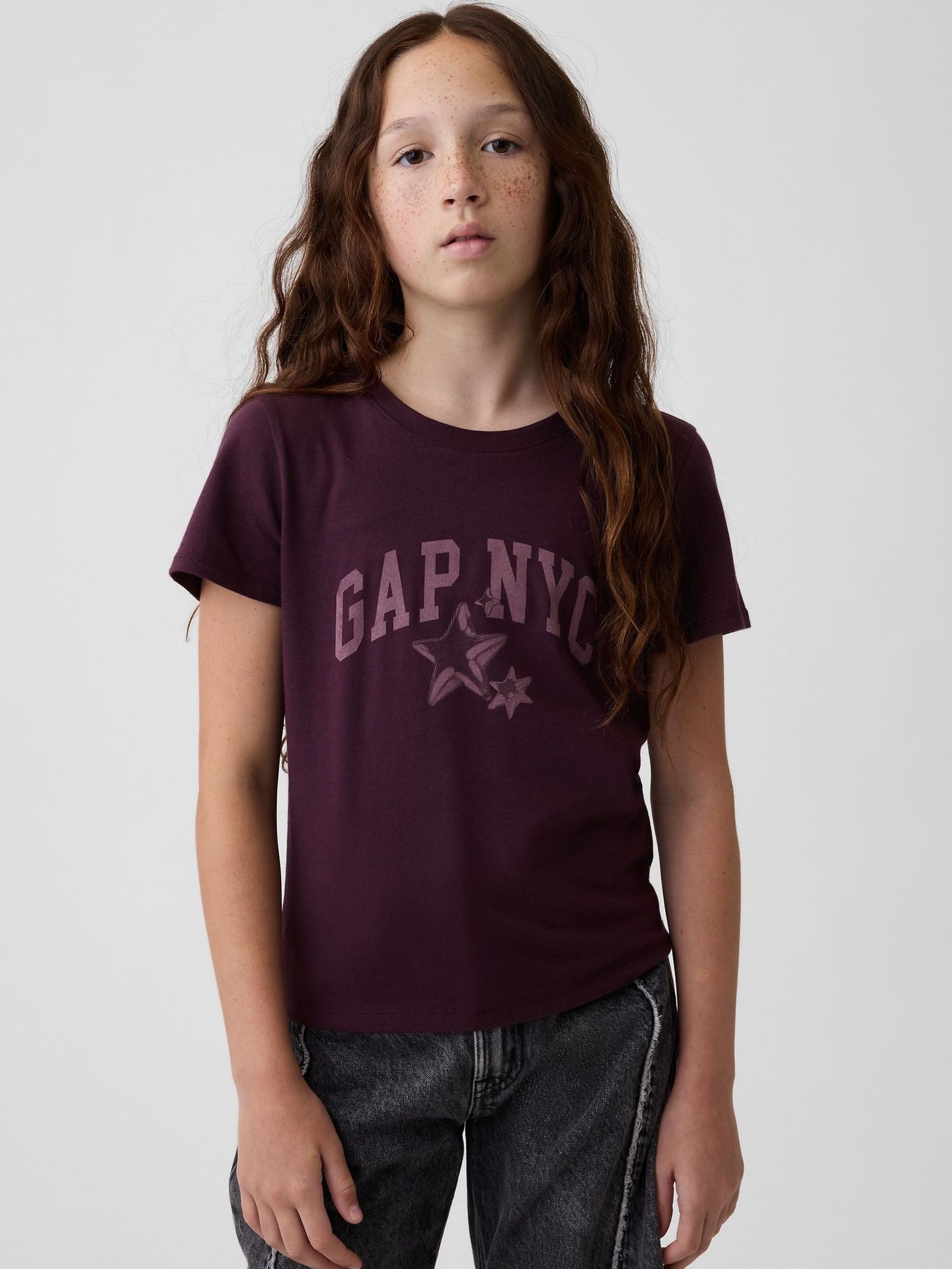 Plum NYC - Logo Graphic Short Sleeve T-shirt
